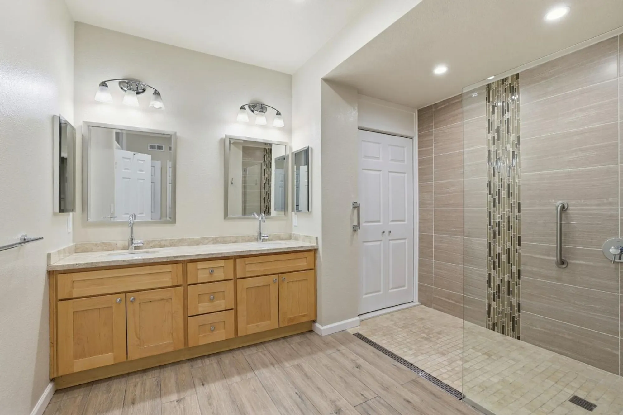 Property Slideshow image 18 of 52 | 3120 lake trasimeno dr, San Jose, CA, 95135