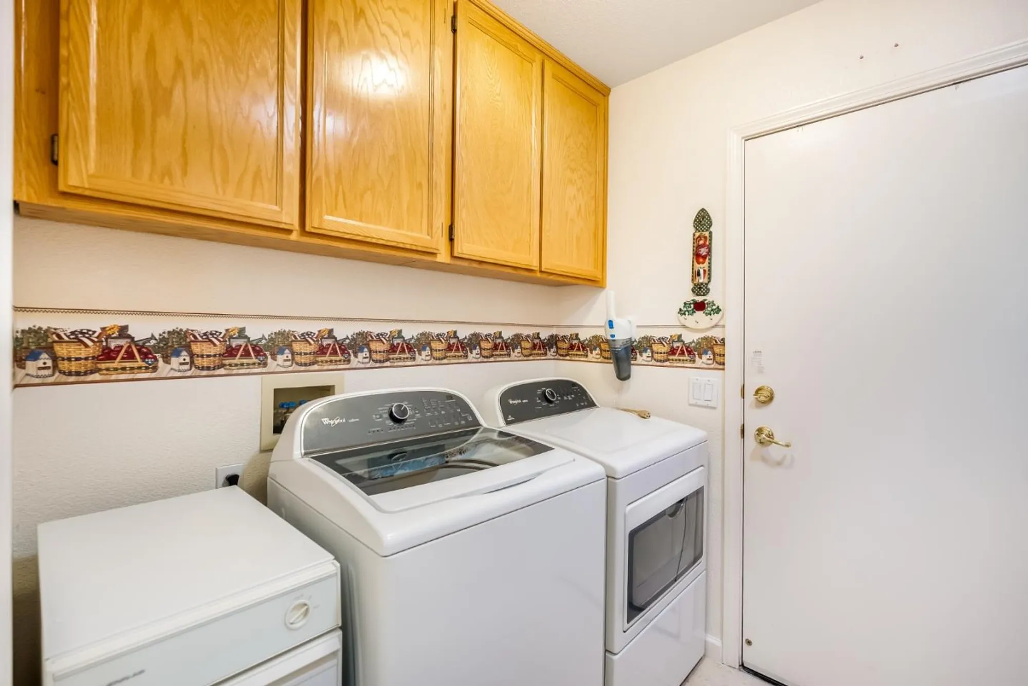 Property Slideshow image 33 of 49 | 415 ruby ter, Brentwood, CA, 94513