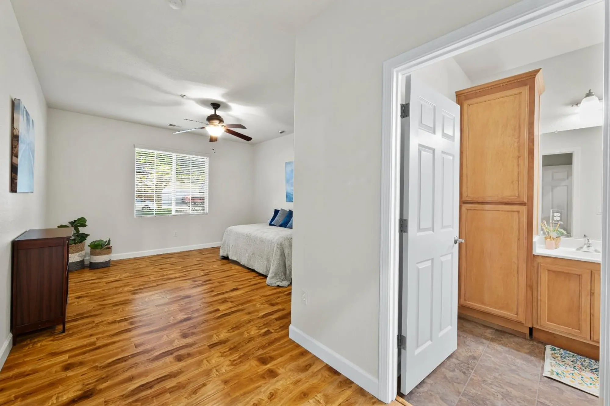 Property Slideshow image 17 of 26 | 1355 cypress ct, Gilroy, CA, 95020