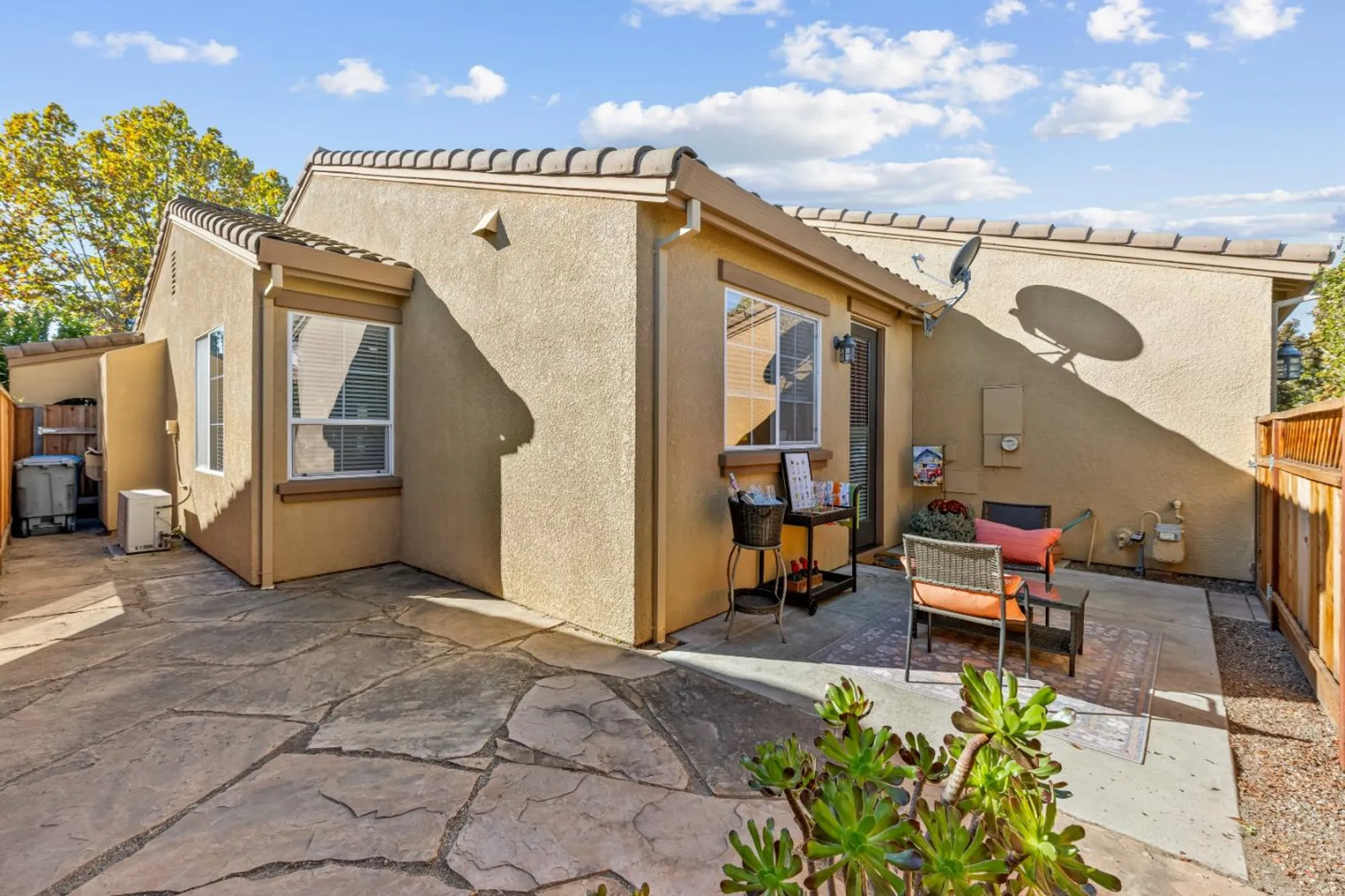 Property Slideshow image 23 of 26 | 1355 cypress ct, Gilroy, CA, 95020