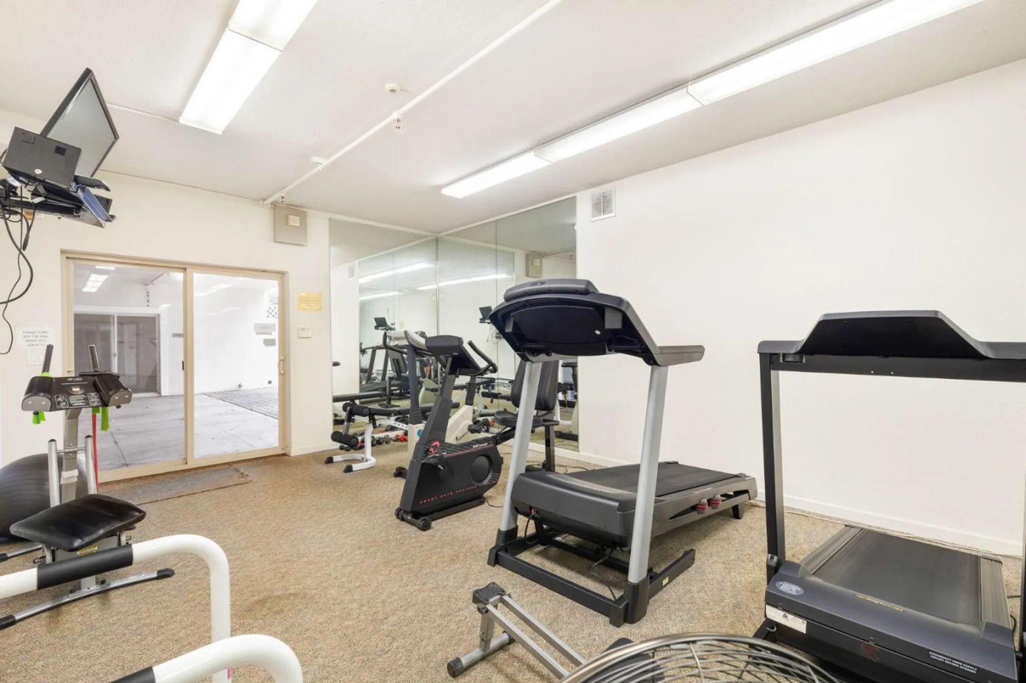 Property Slideshow image 37 of 37 | 576 w parr ave 1, Los Gatos, CA, 95032