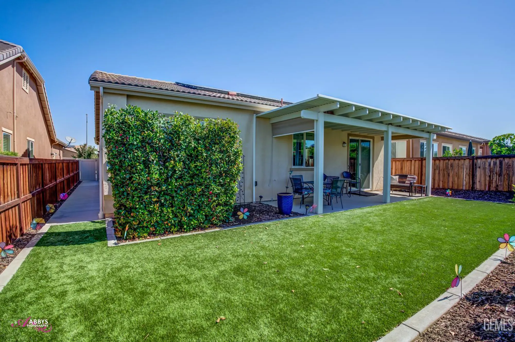 Property Slideshow image 30 of 50 | 9803 petersburg pl, Bakersfield, CA, 93306