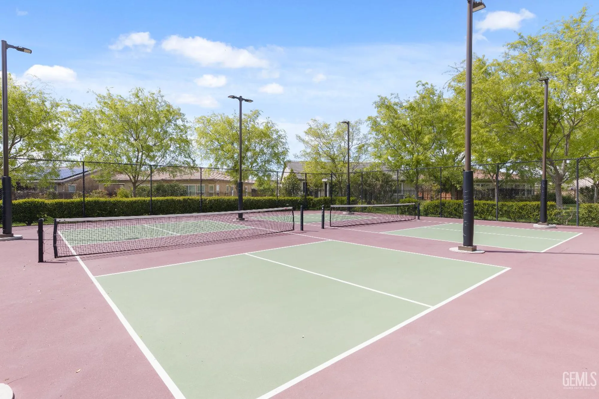 Property Slideshow image 37 of 50 | 9803 petersburg pl, Bakersfield, CA, 93306