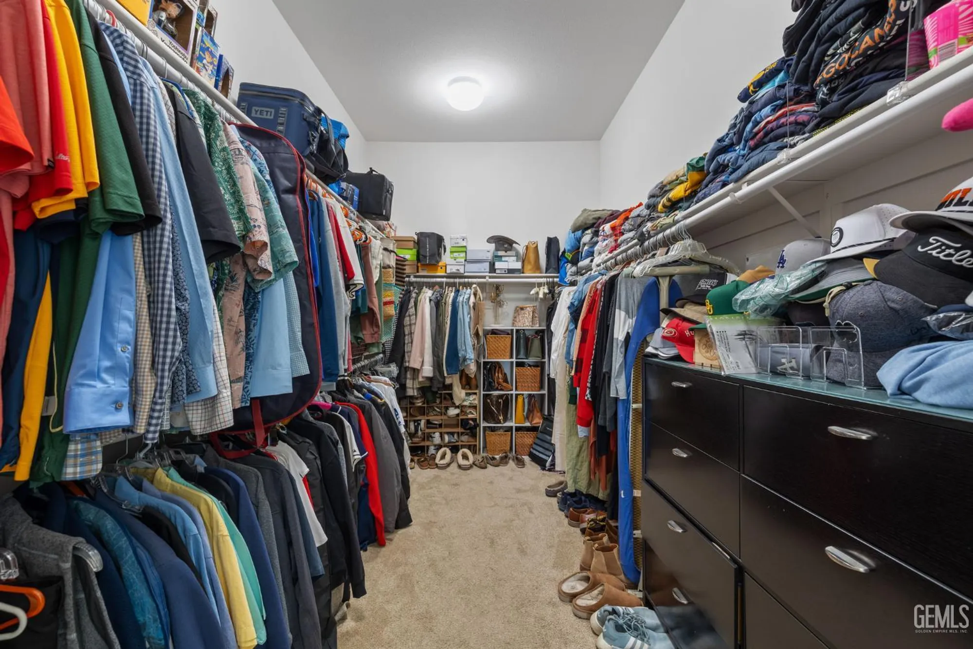 Property Slideshow image 35 of 55 | 9700 kingsport pl, Bakersfield, CA, 93306