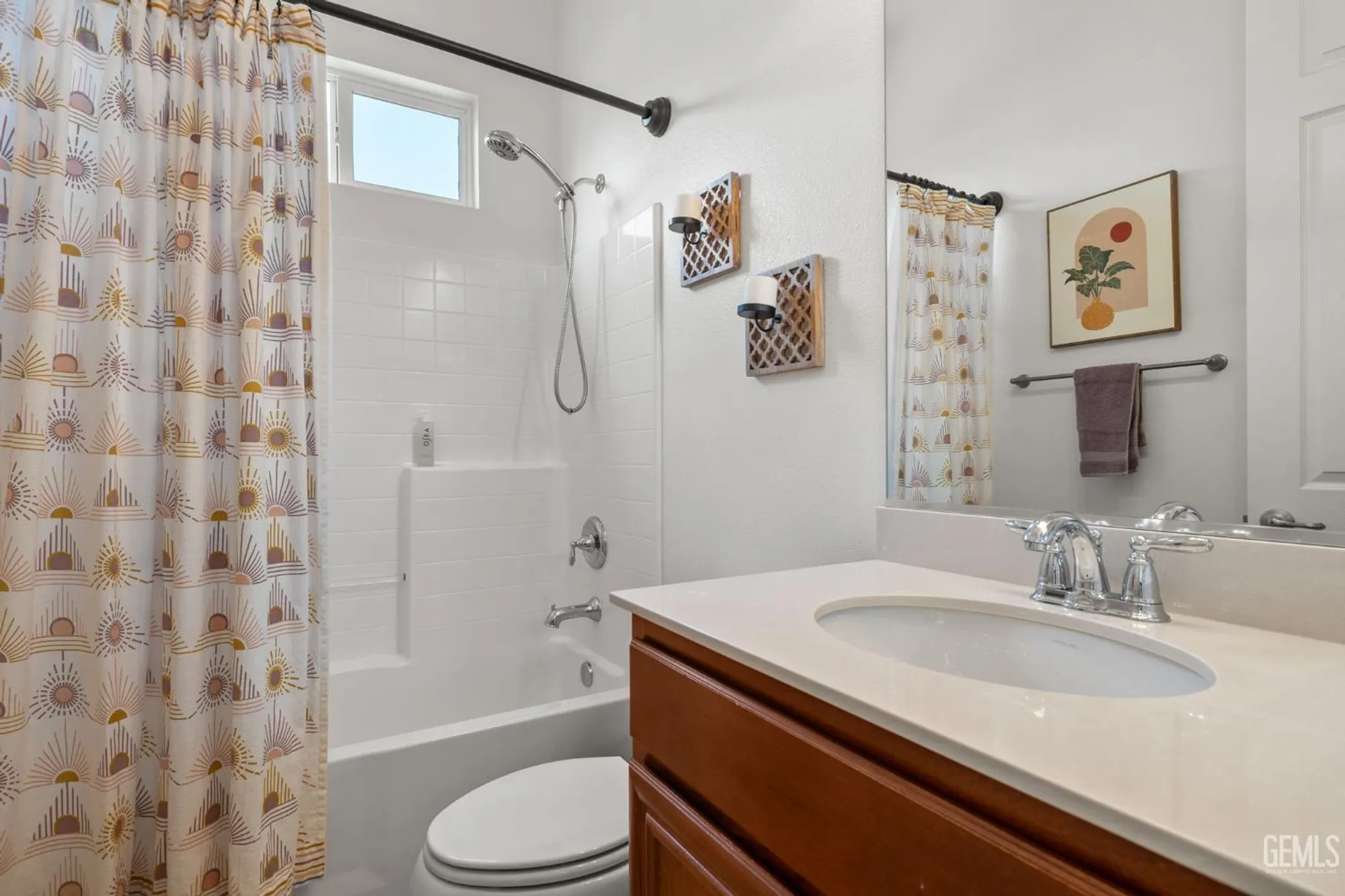 Property Slideshow image 40 of 55 | 9700 kingsport pl, Bakersfield, CA, 93306