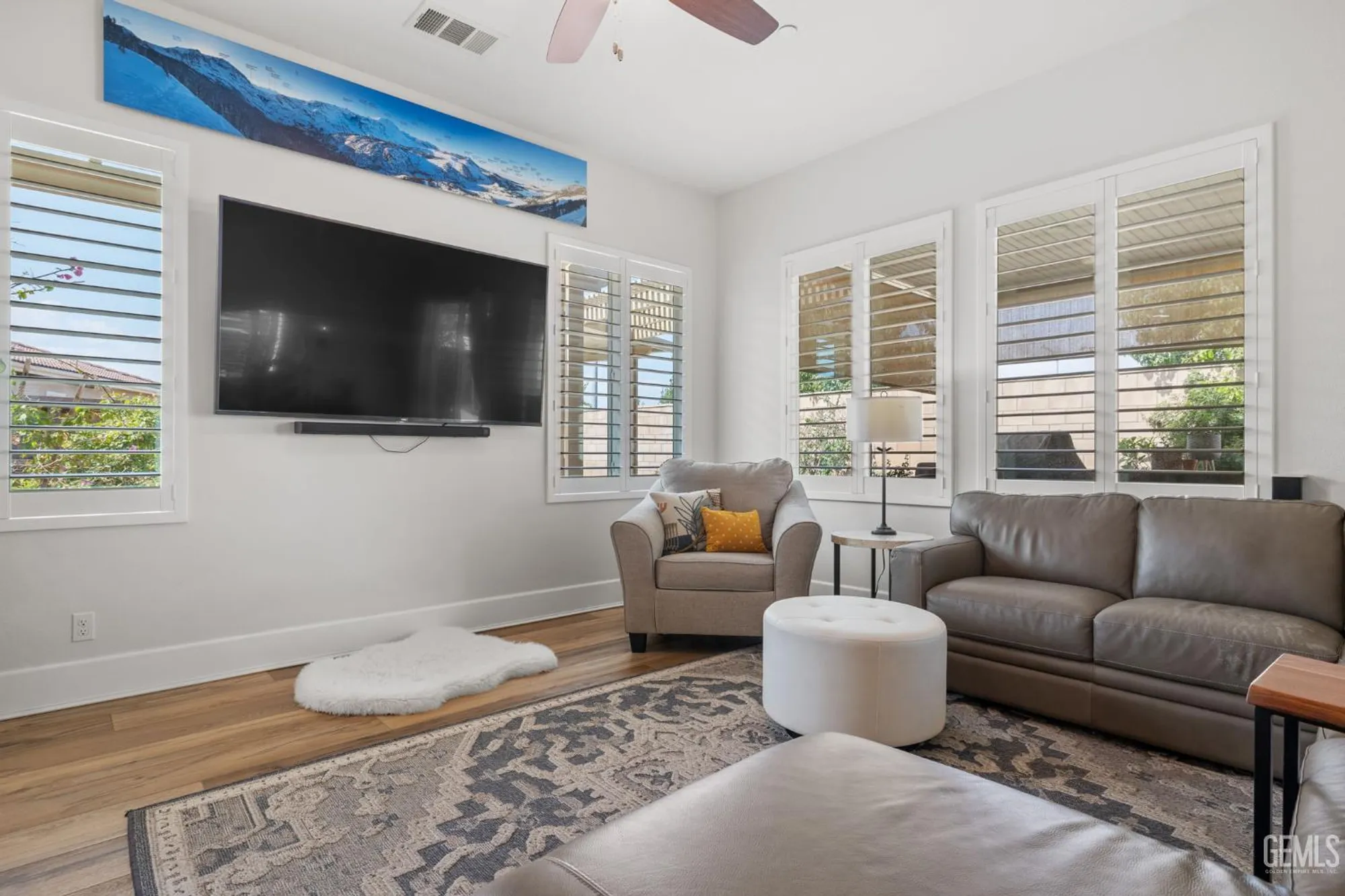 Property Slideshow image 26 of 55 | 9700 kingsport pl, Bakersfield, CA, 93306