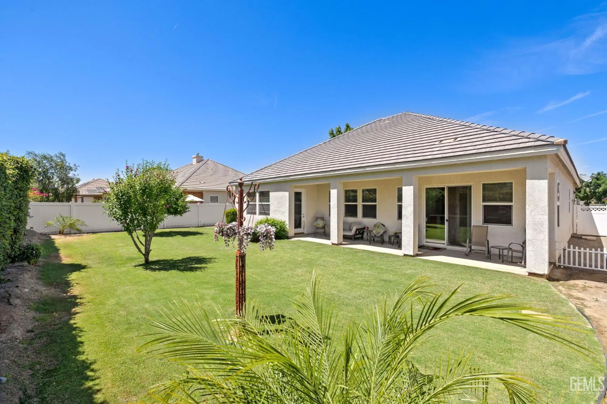 Property Slideshow image 45 of 60 | 11901 kimelford dr, Bakersfield, CA, 93312