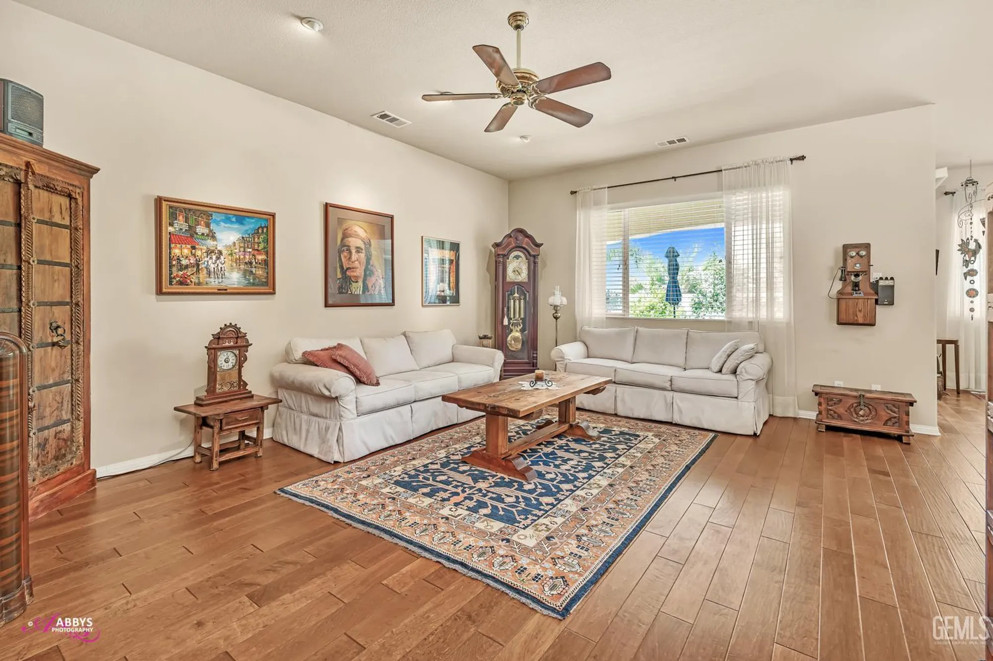 Property Slideshow image 5 of 50 | 6100 lassen ridge rd, Bakersfield, CA, 93306