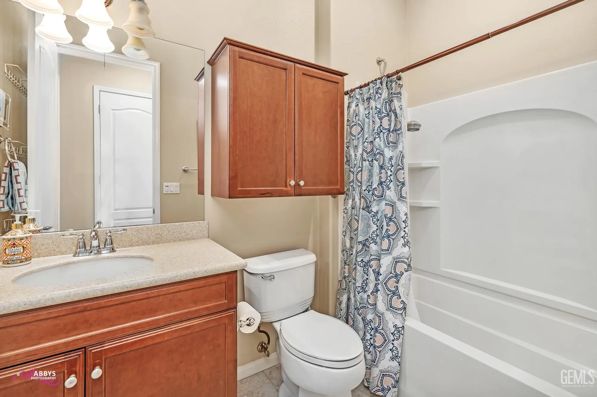 Property Slideshow image 20 of 50 | 6100 lassen ridge rd, Bakersfield, CA, 93306