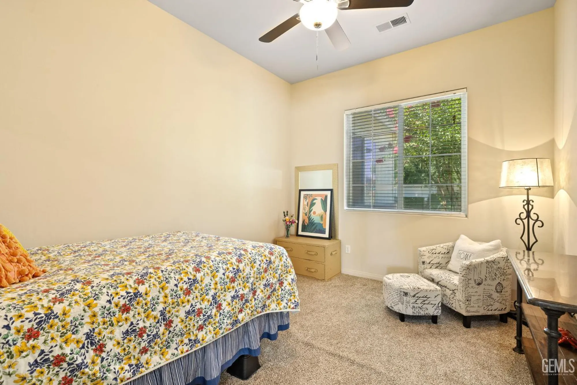 Property Slideshow image 27 of 60 | 11901 kimelford dr, Bakersfield, CA, 93312