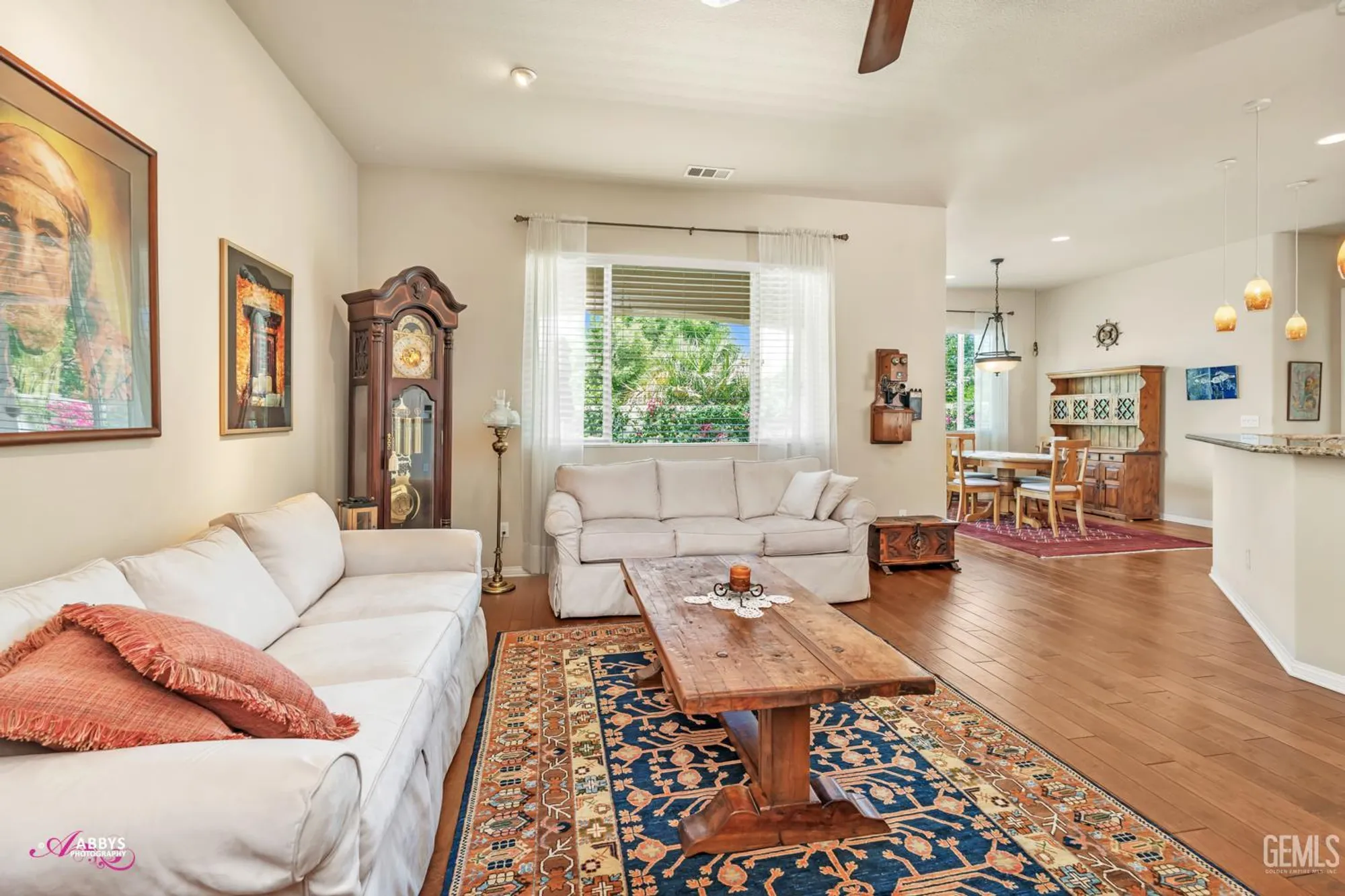 Property Slideshow image 6 of 50 | 6100 lassen ridge rd, Bakersfield, CA, 93306