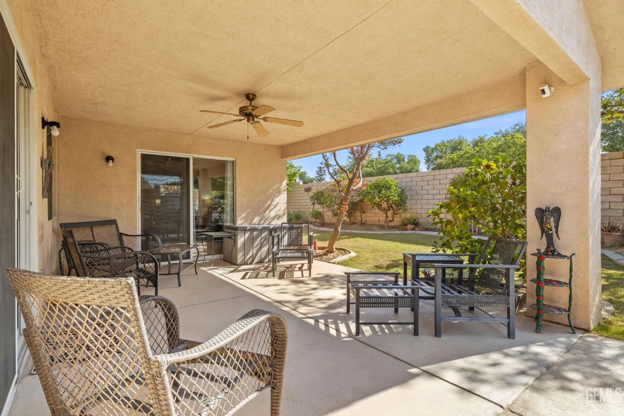 Property Slideshow image 36 of 69 | 3010 tea rose st, Bakersfield, CA, 93311