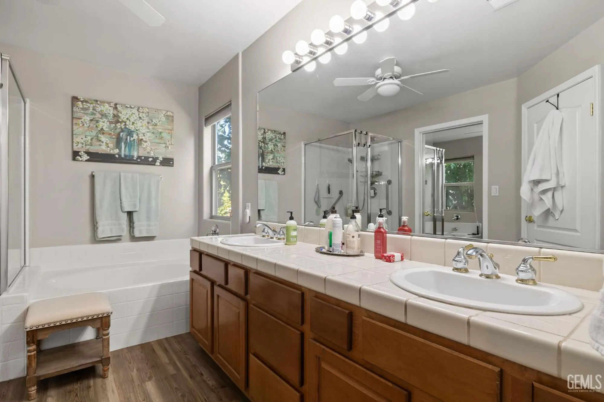 Property Slideshow image 33 of 69 | 3010 tea rose st, Bakersfield, CA, 93311