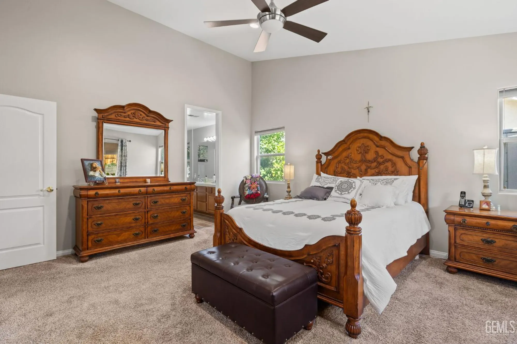 Property Slideshow image 32 of 69 | 3010 tea rose st, Bakersfield, CA, 93311