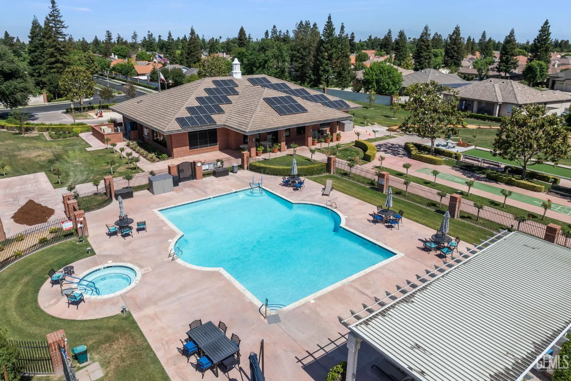 Property Slideshow image 57 of 69 | 3010 tea rose st, Bakersfield, CA, 93311