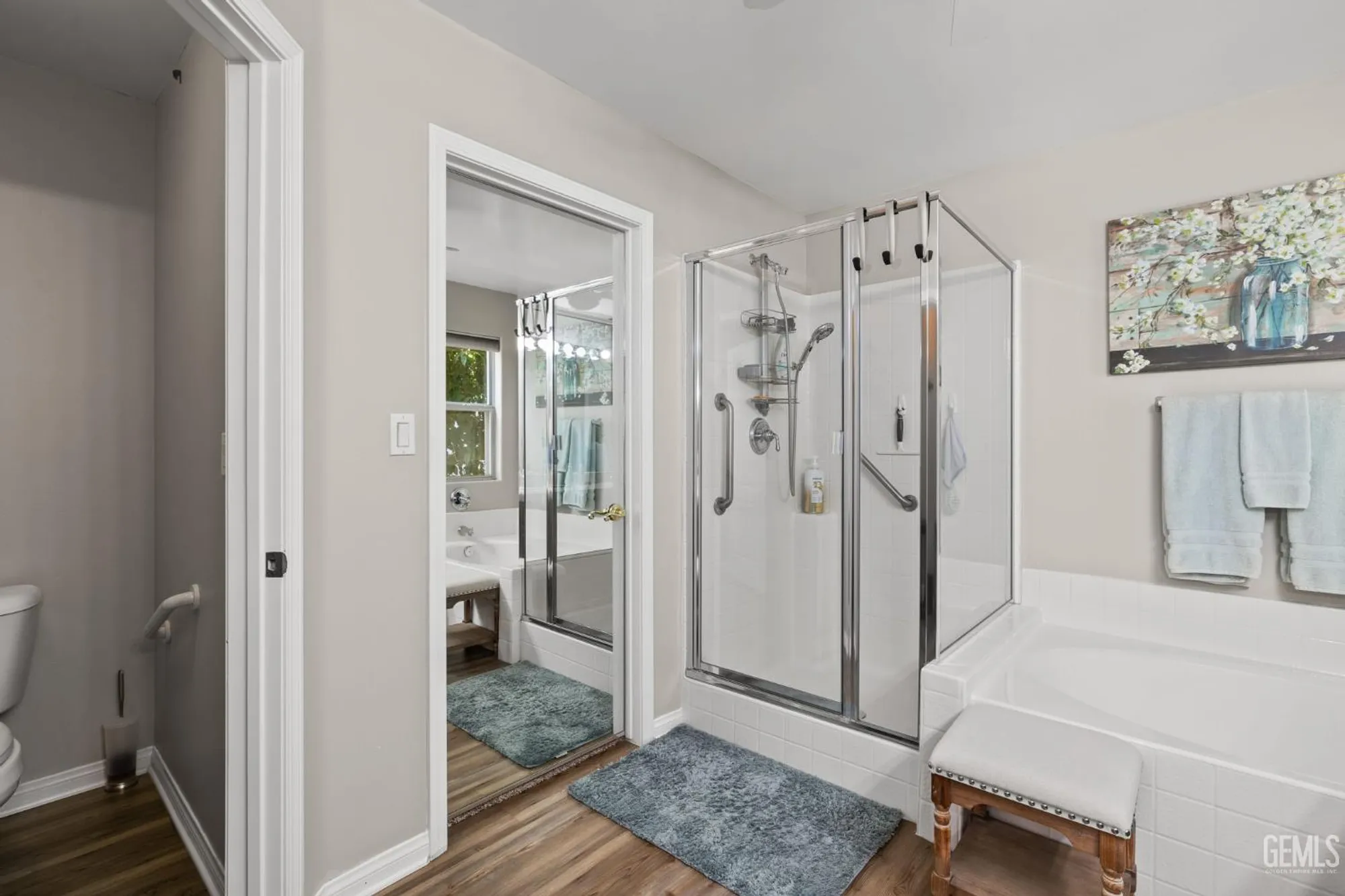 Property Slideshow image 34 of 69 | 3010 tea rose st, Bakersfield, CA, 93311