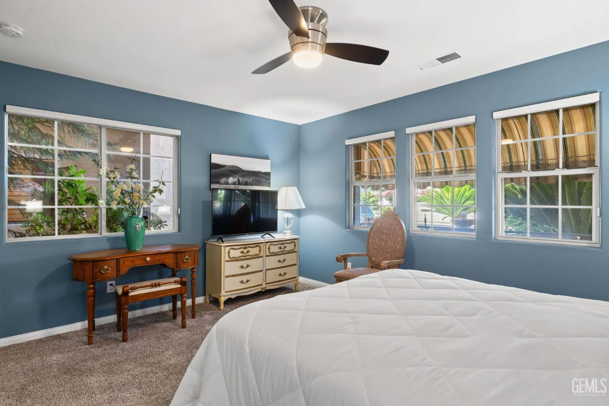 Property Slideshow image 23 of 69 | 3010 tea rose st, Bakersfield, CA, 93311