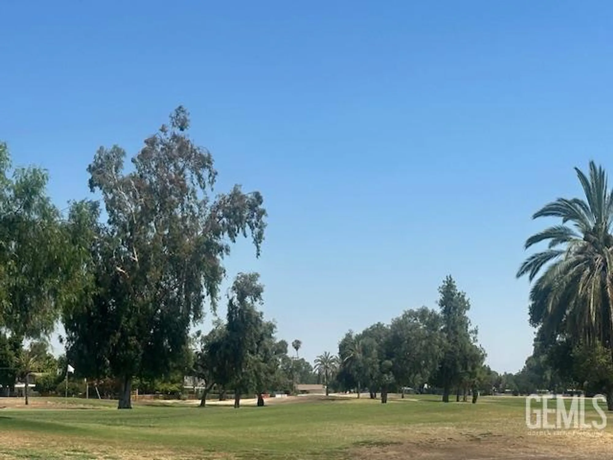 Property Slideshow image 22 of 23 | 6405 desert hills ave, Bakersfield, CA, 93309