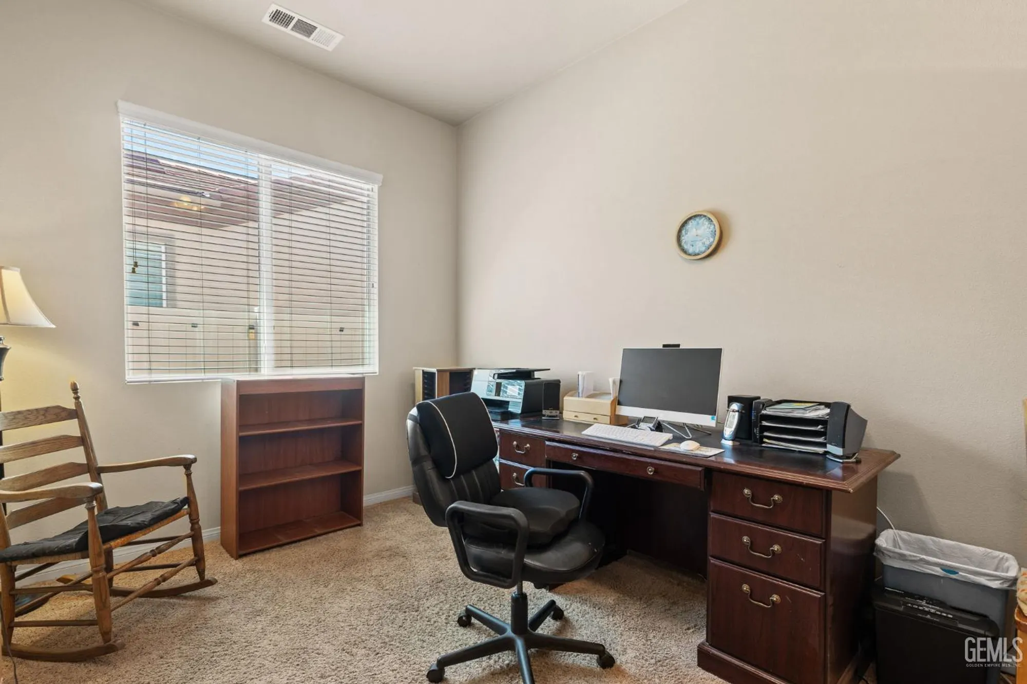 Property Slideshow image 32 of 42 | 5900 river birch dr, Bakersfield, CA, 93306