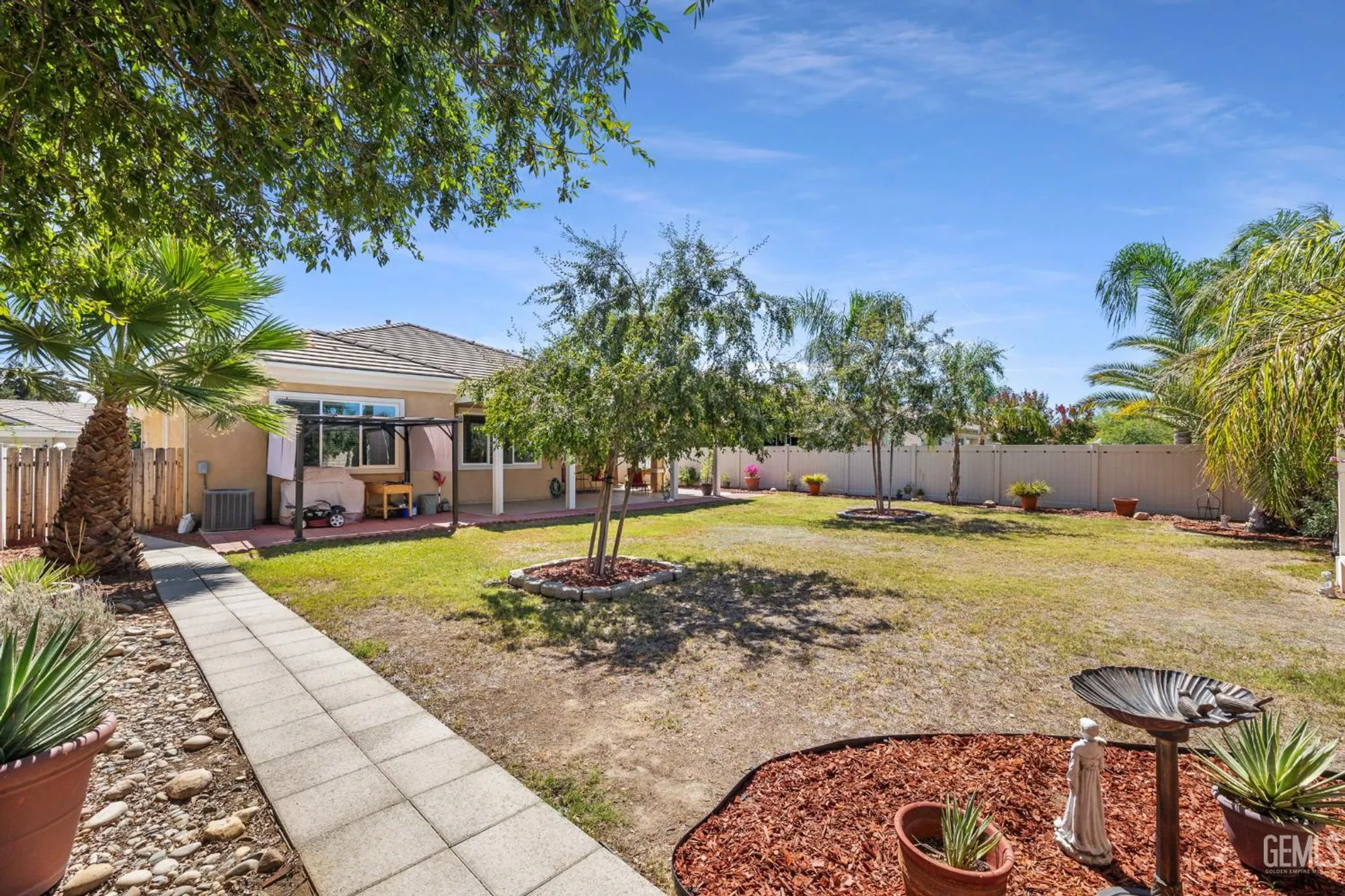 Property Slideshow image 39 of 42 | 5900 river birch dr, Bakersfield, CA, 93306