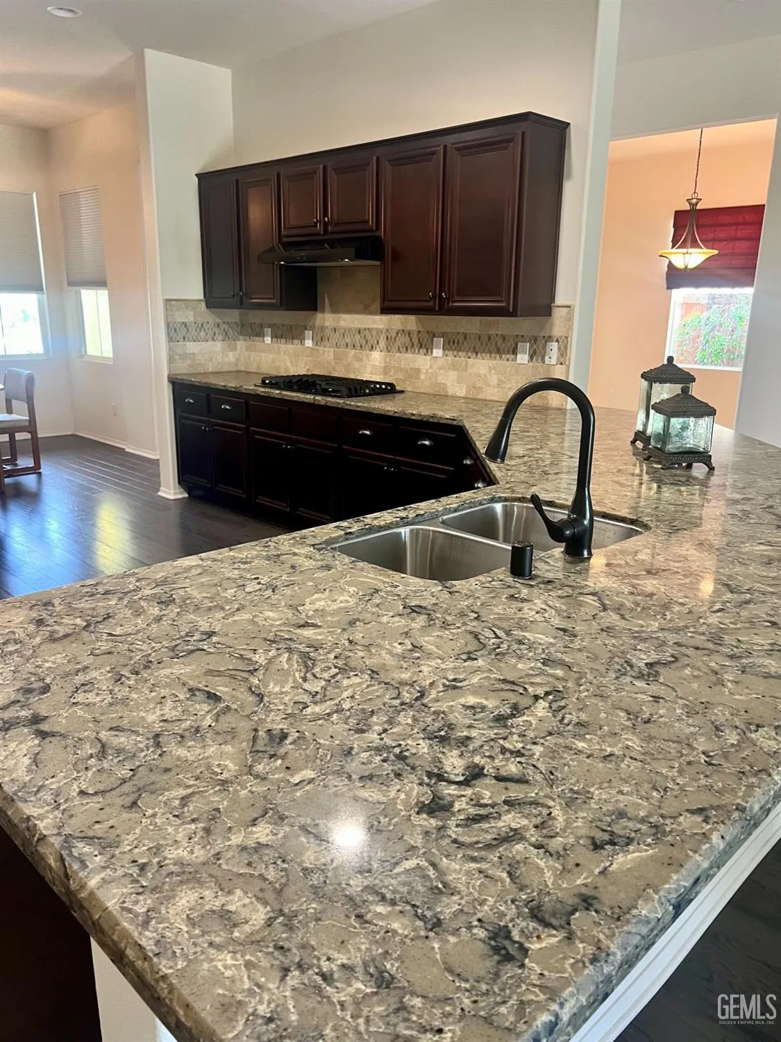 Property Slideshow image 12 of 42 | 9909 stockholm pl, Bakersfield, CA, 93306