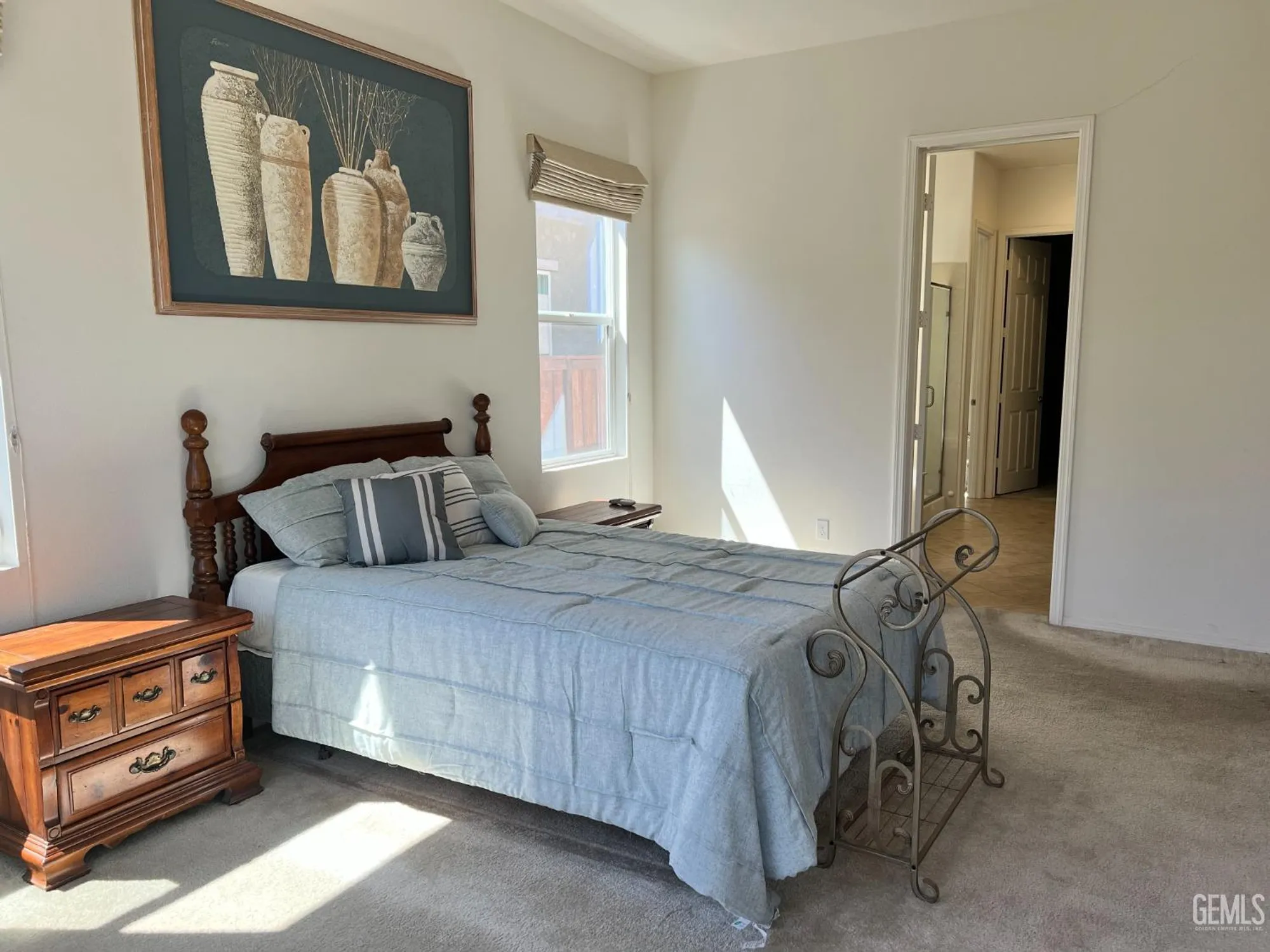 Property Slideshow image 21 of 42 | 9909 stockholm pl, Bakersfield, CA, 93306