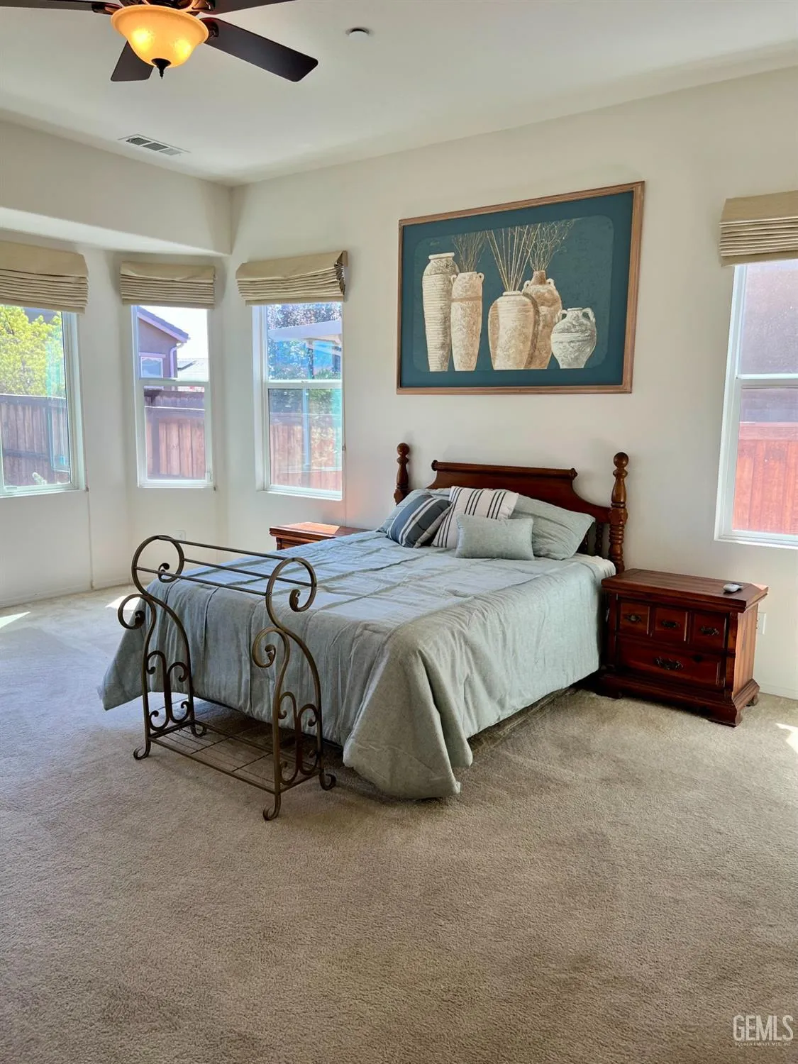 Property Slideshow image 20 of 42 | 9909 stockholm pl, Bakersfield, CA, 93306