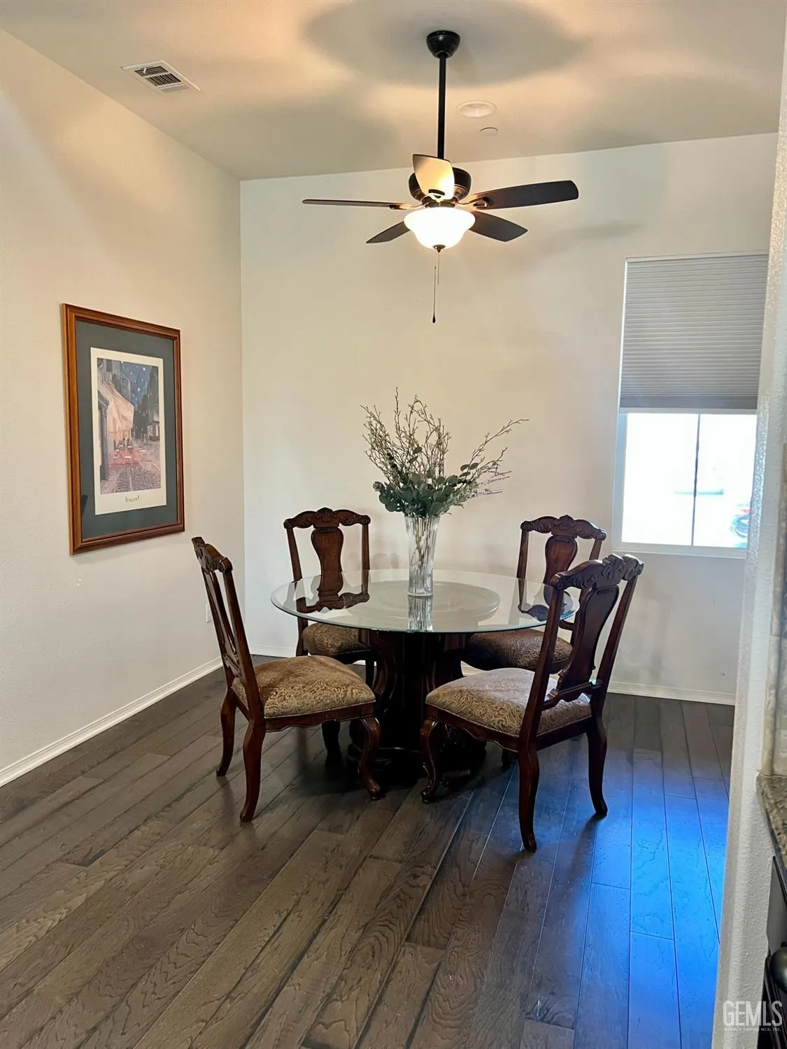 Property Slideshow image 15 of 42 | 9909 stockholm pl, Bakersfield, CA, 93306