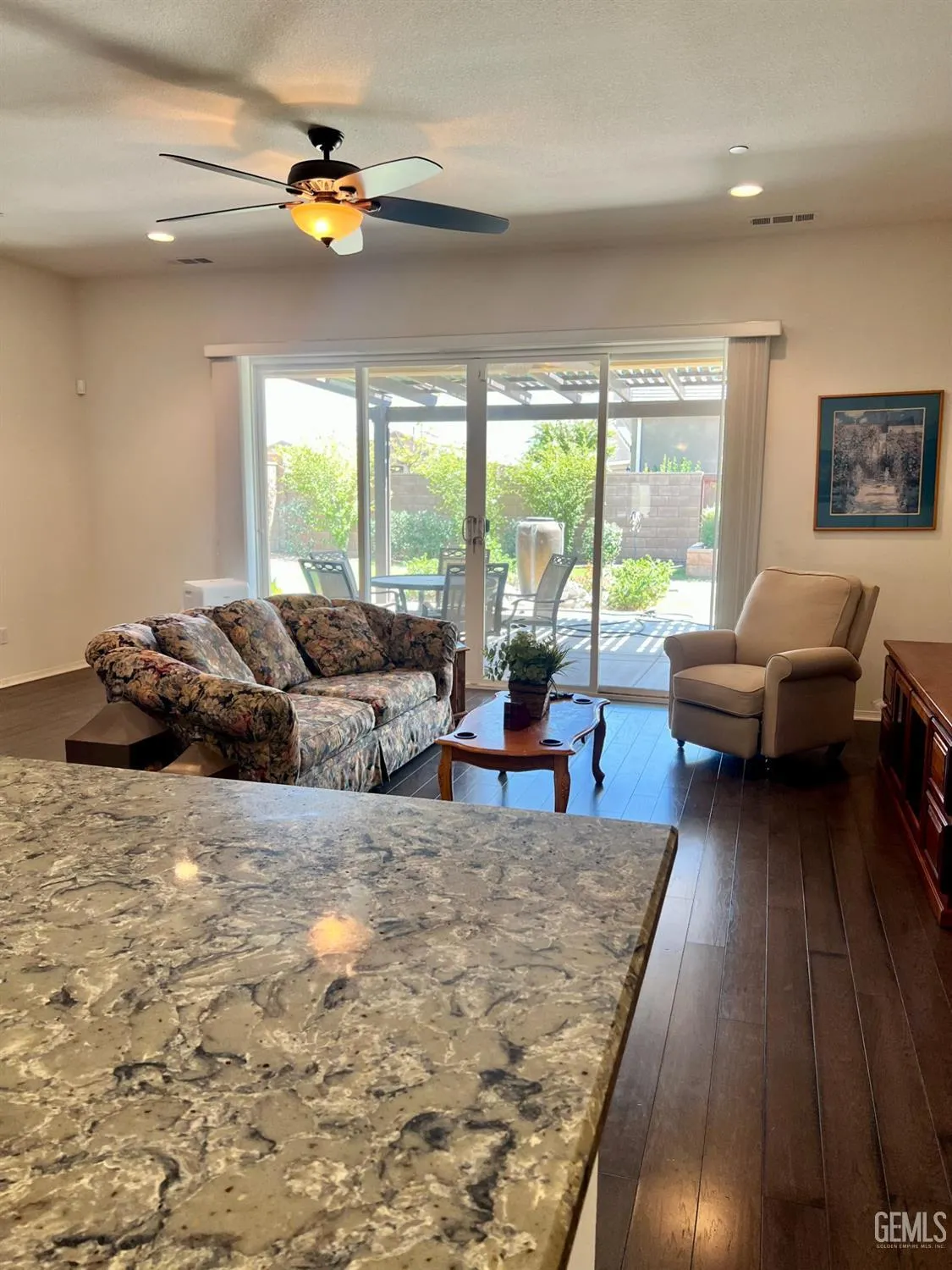 Property Slideshow image 11 of 42 | 9909 stockholm pl, Bakersfield, CA, 93306