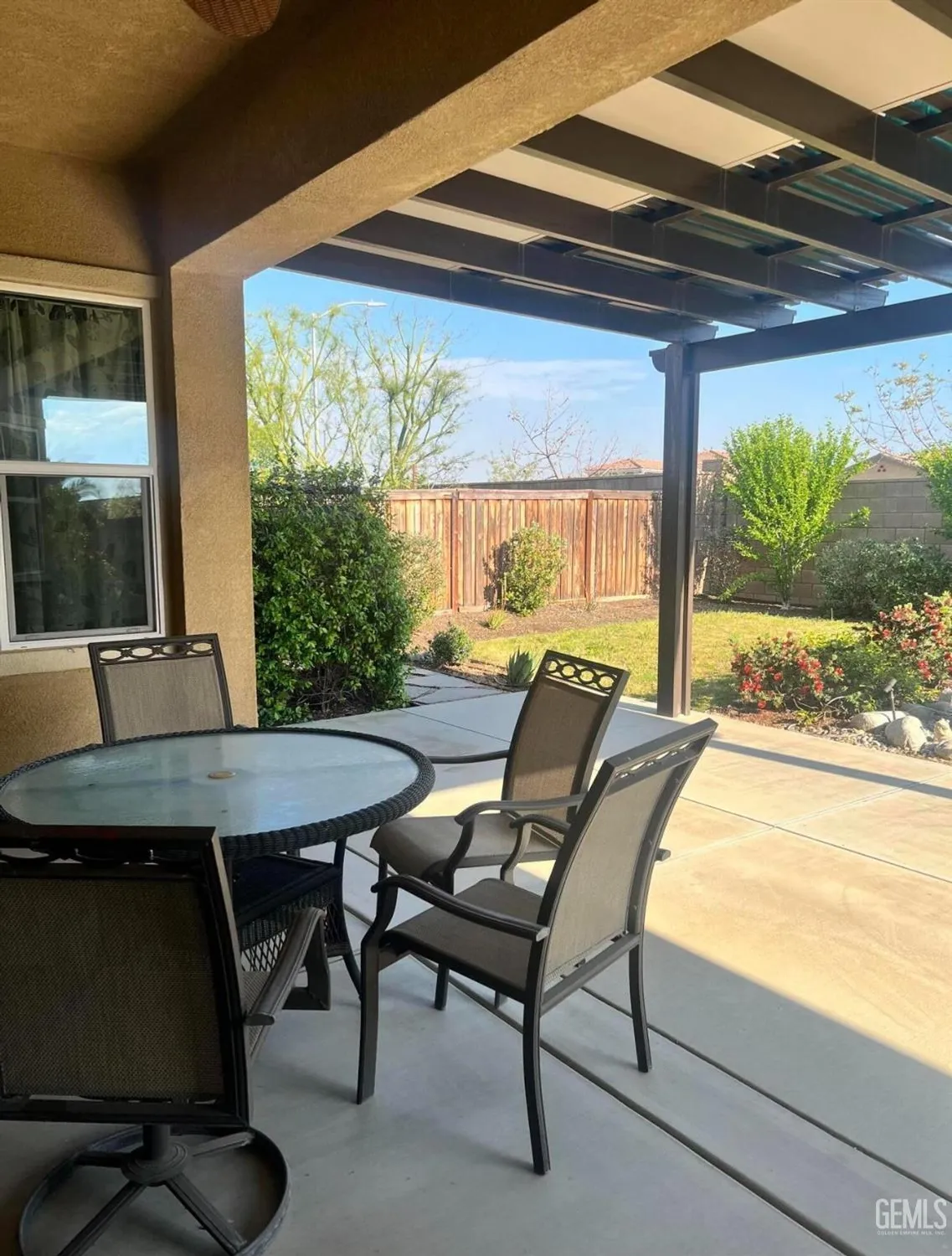 Property Slideshow image 32 of 42 | 9909 stockholm pl, Bakersfield, CA, 93306