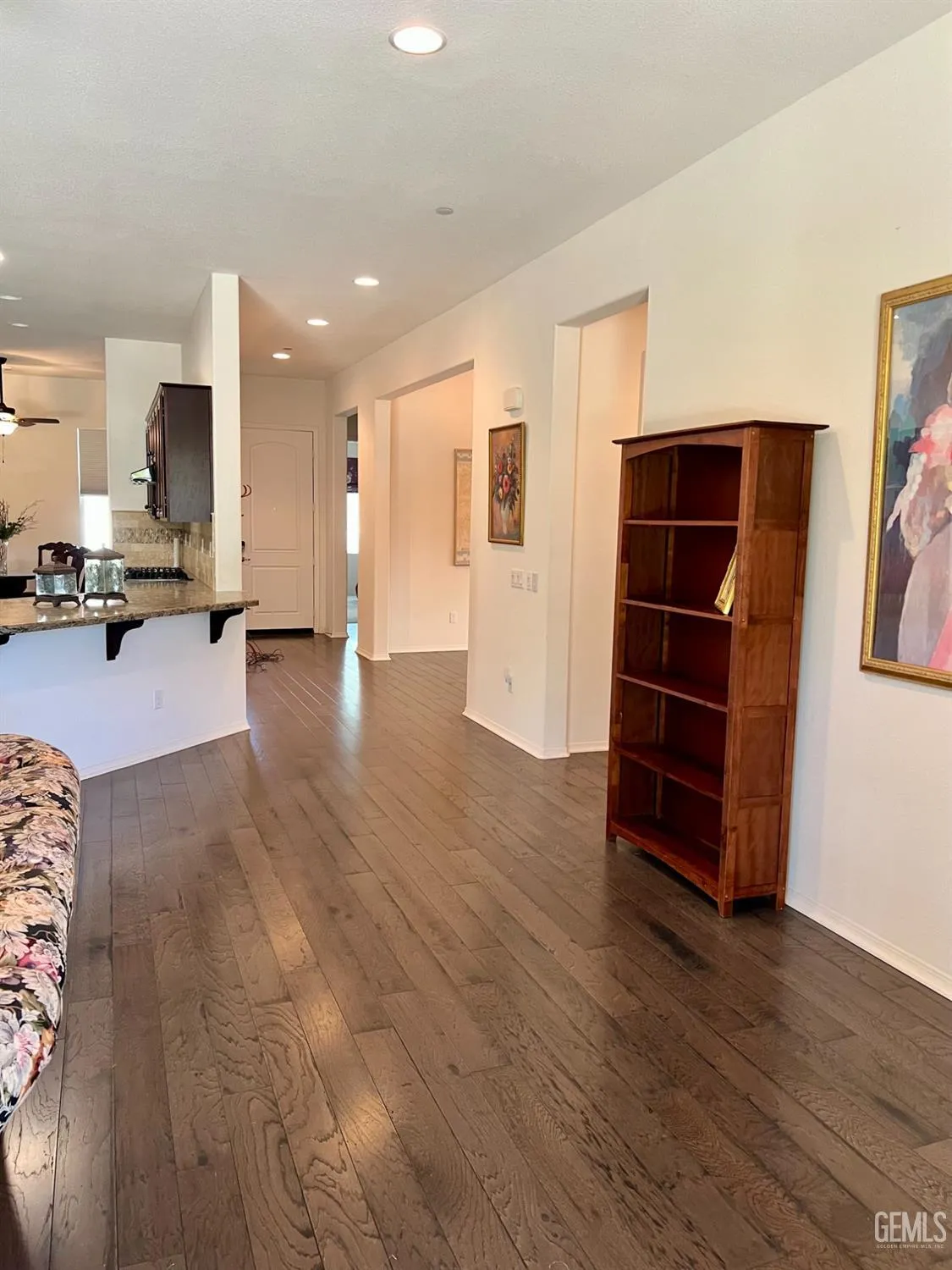 Property Slideshow image 10 of 42 | 9909 stockholm pl, Bakersfield, CA, 93306