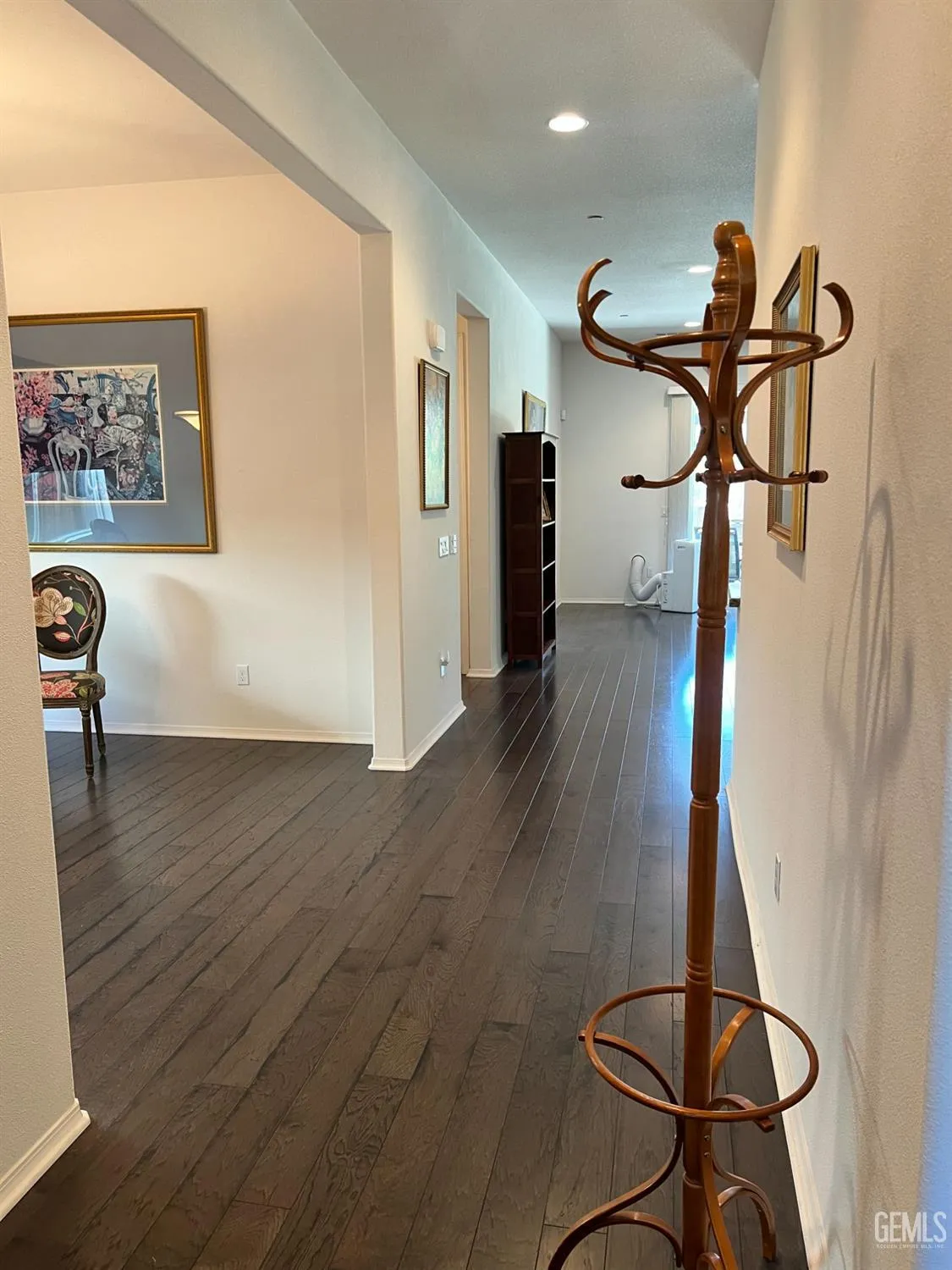 Property Slideshow image 8 of 42 | 9909 stockholm pl, Bakersfield, CA, 93306