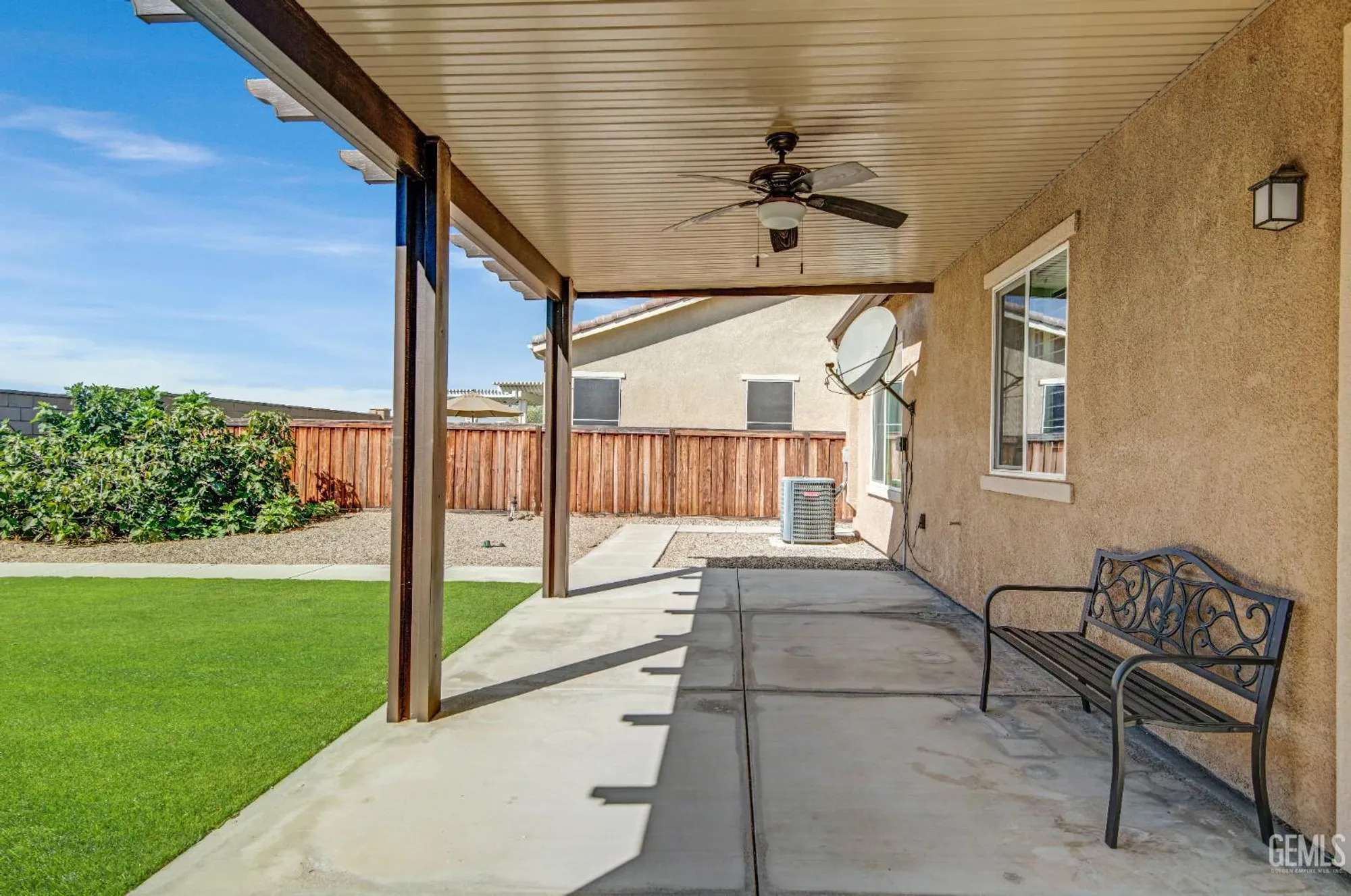 Property Slideshow image 32 of 38 | 9709 richland hills ln, Bakersfield, CA, 93306