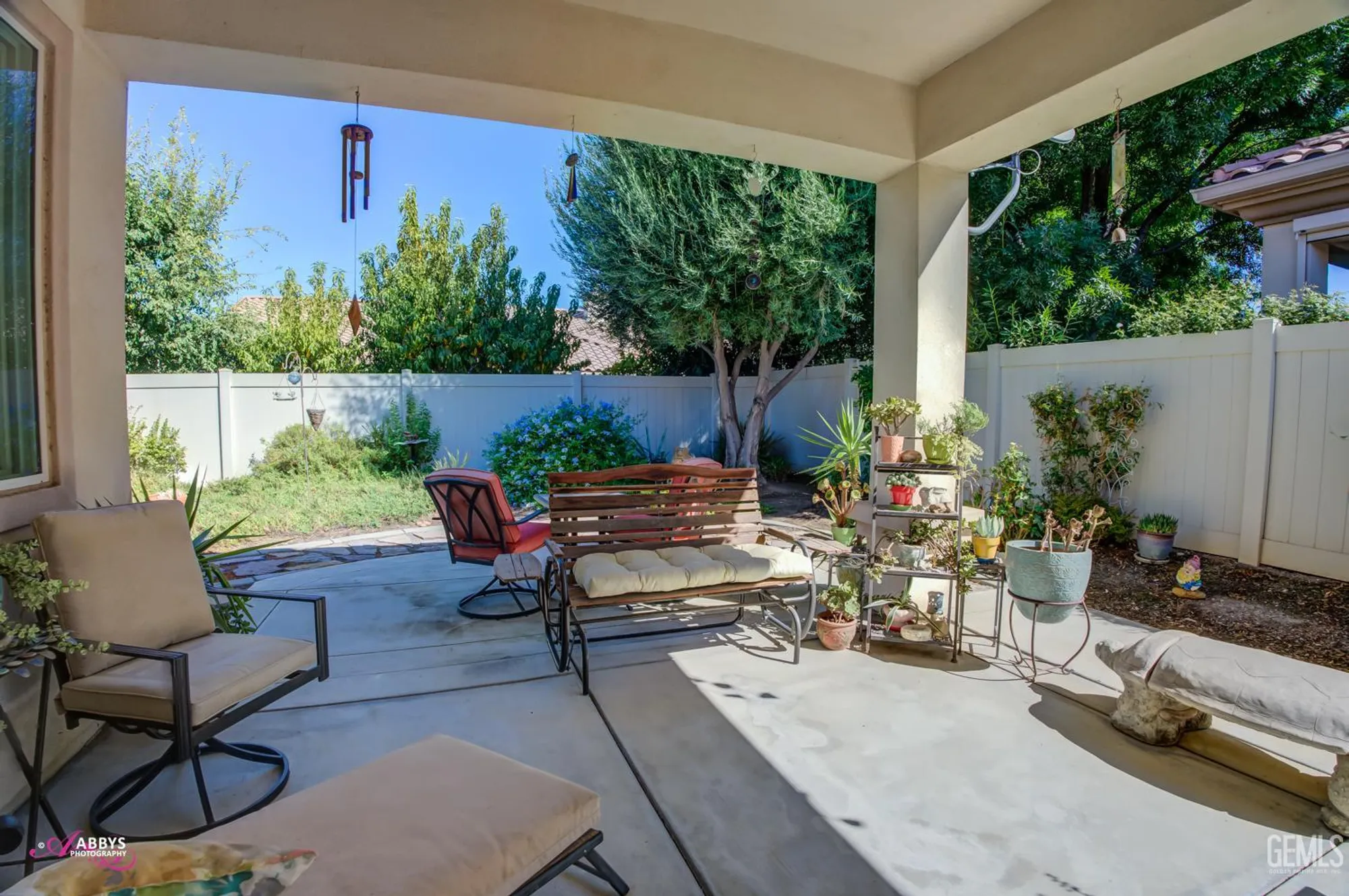 Property Slideshow image 28 of 52 | 13808 calico village dr, Bakersfield, CA, 93306