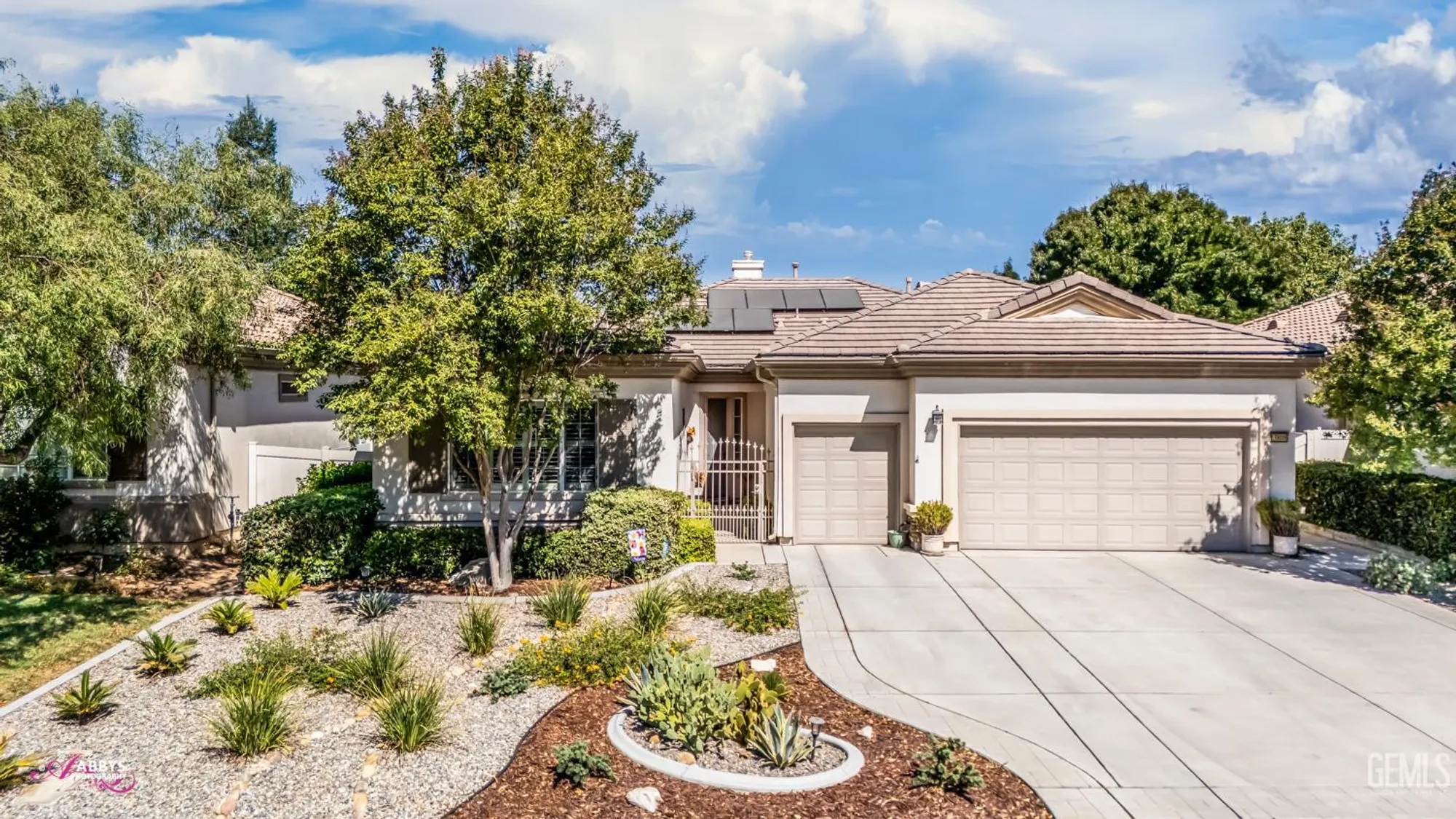 Property Slideshow image 4 of 52 | 13808 calico village dr, Bakersfield, CA, 93306