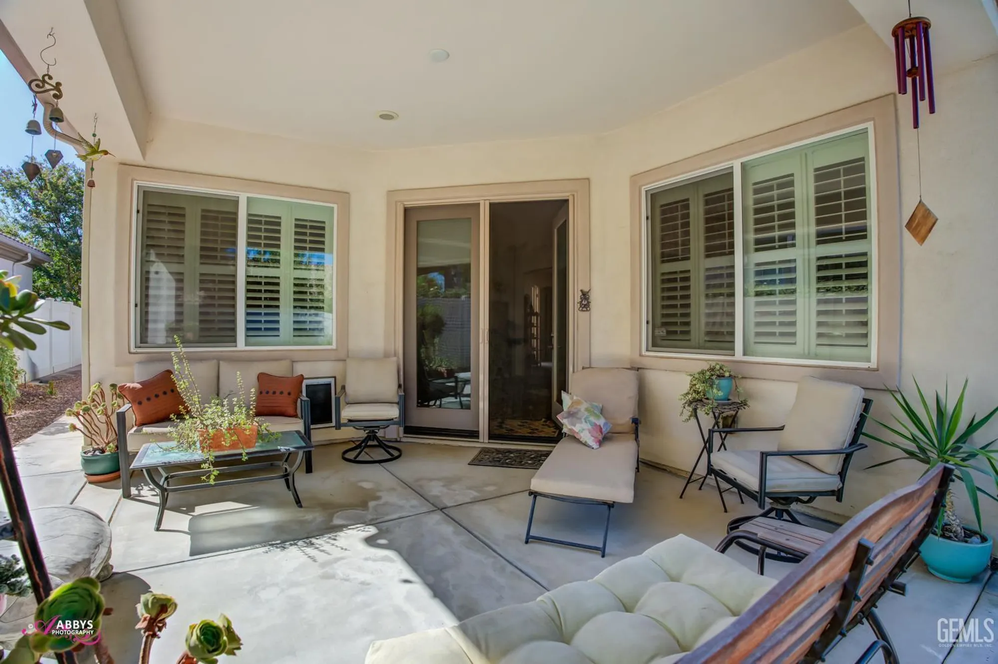 Property Slideshow image 30 of 52 | 13808 calico village dr, Bakersfield, CA, 93306