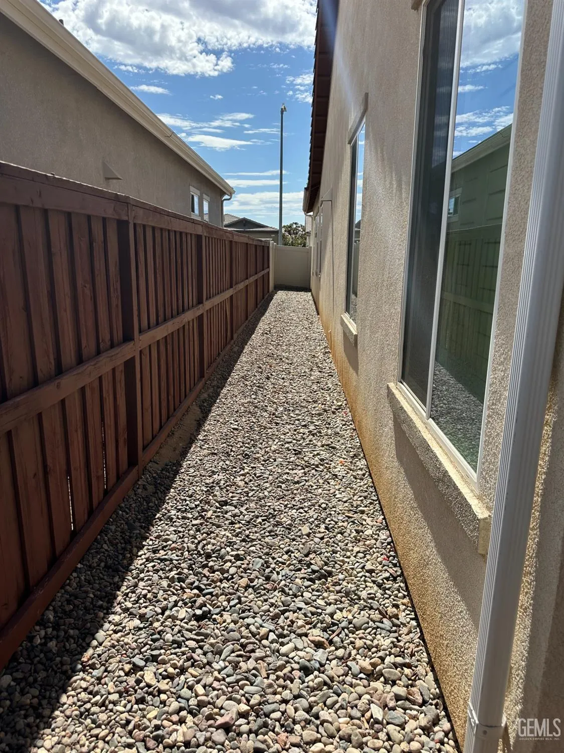 Property Slideshow image 40 of 48 | 10026 besancon way, Bakersfield, CA, 93306