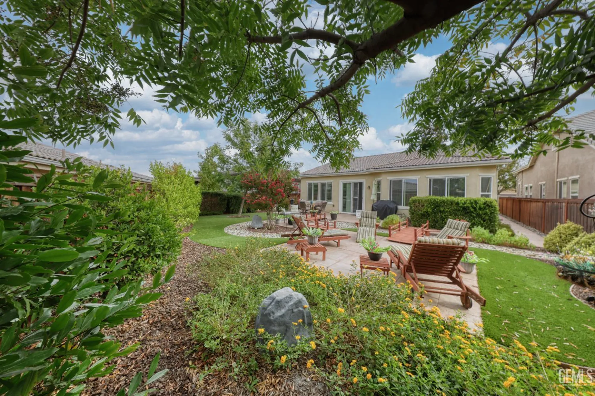 Property Slideshow image 31 of 55 | 5908 orange hill pl, Bakersfield, CA, 93306