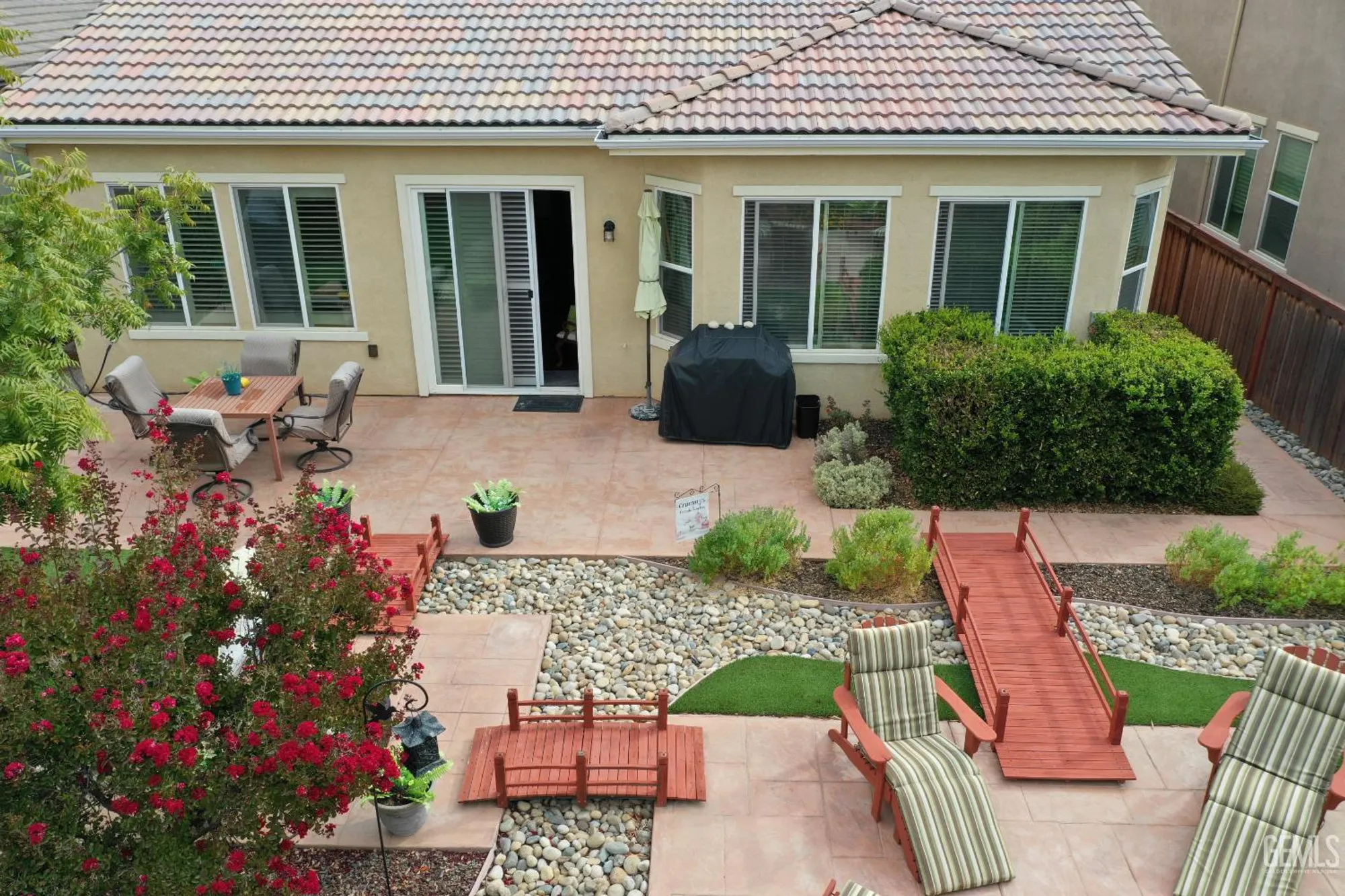 Property Slideshow image 34 of 55 | 5908 orange hill pl, Bakersfield, CA, 93306