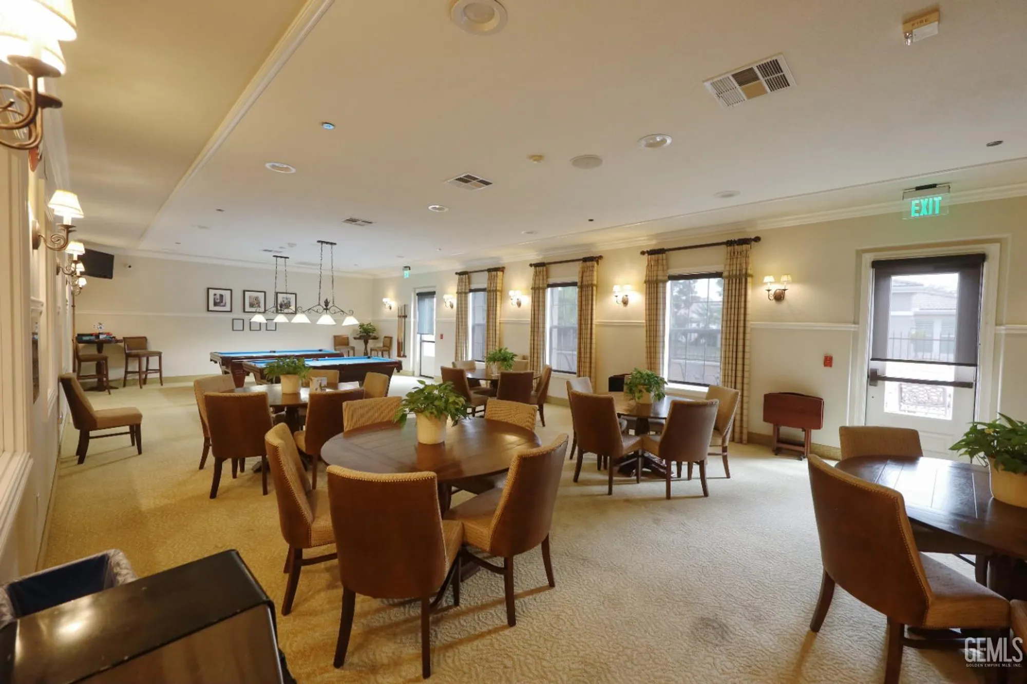 Property Slideshow image 44 of 55 | 5908 orange hill pl, Bakersfield, CA, 93306