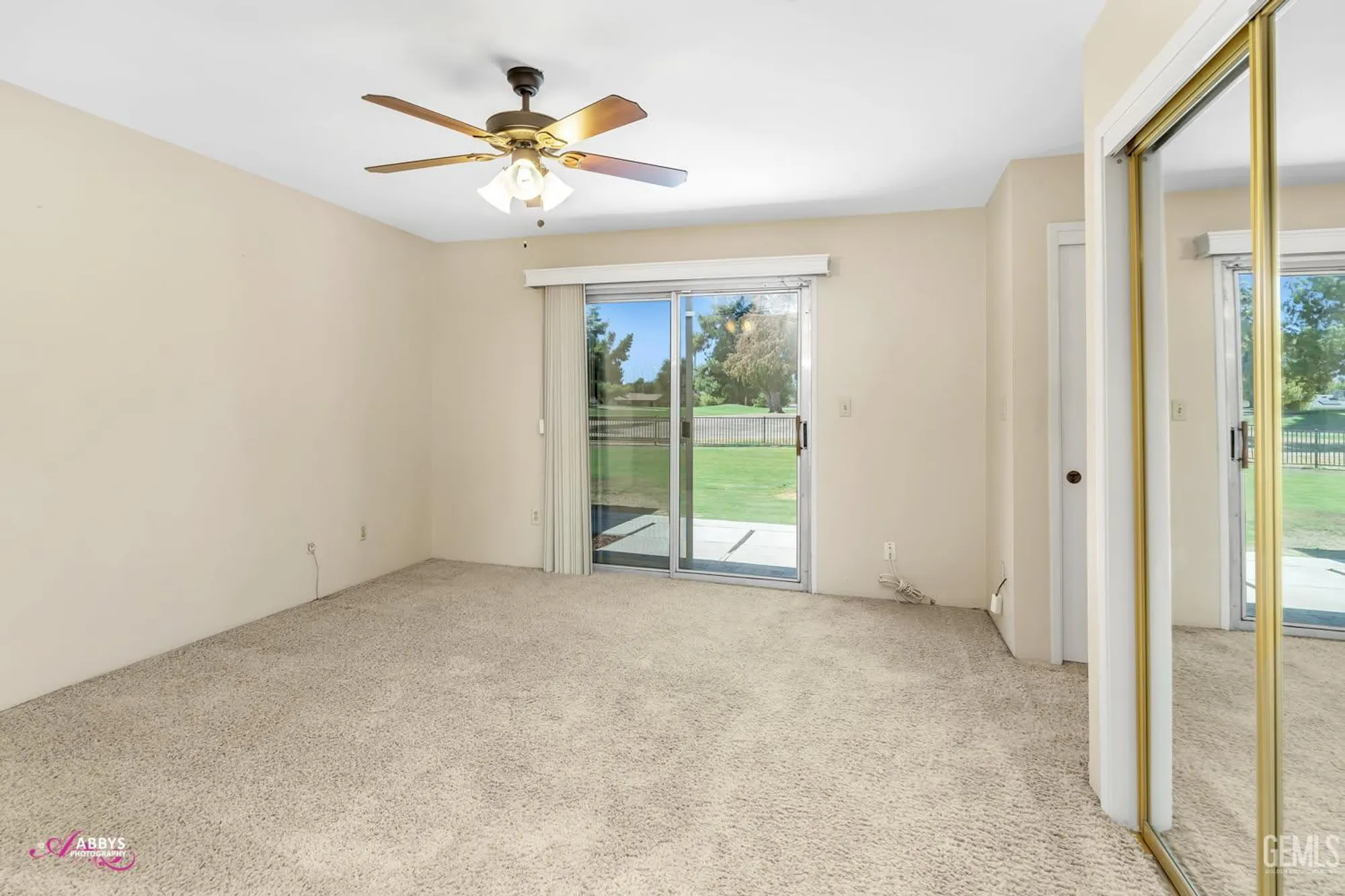 Property Slideshow image 19 of 47 | 409 bermuda st, Bakersfield, CA, 93309