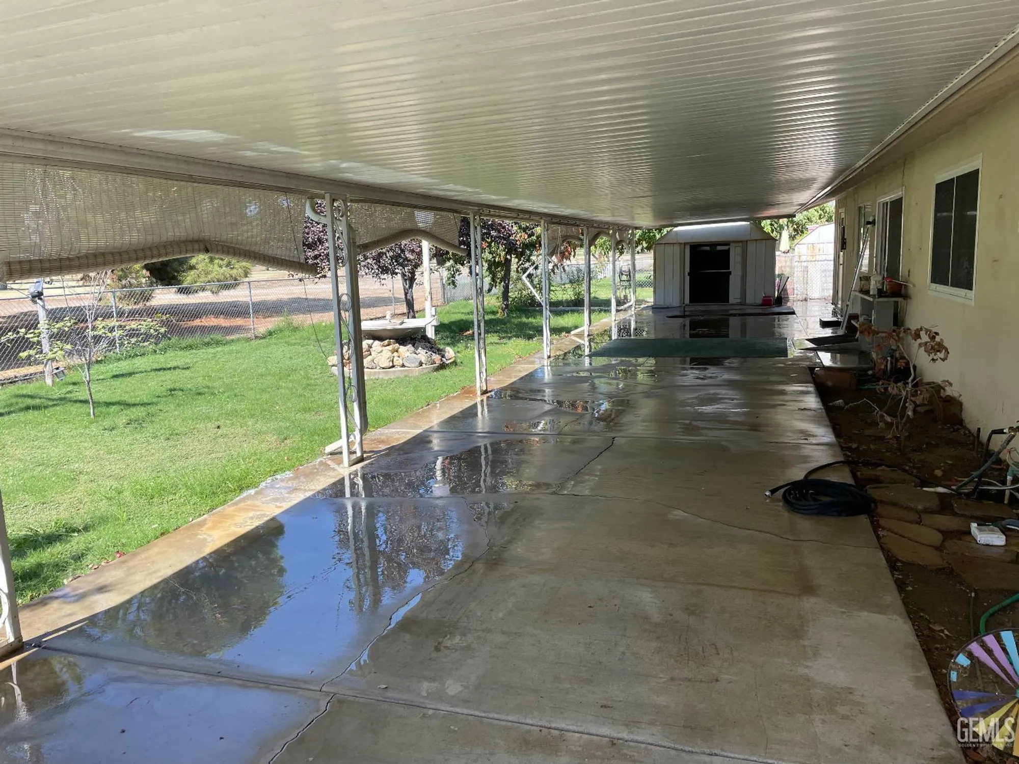 Property Slideshow image 31 of 44 | 917 cherry hills dr, Bakersfield, CA, 93309