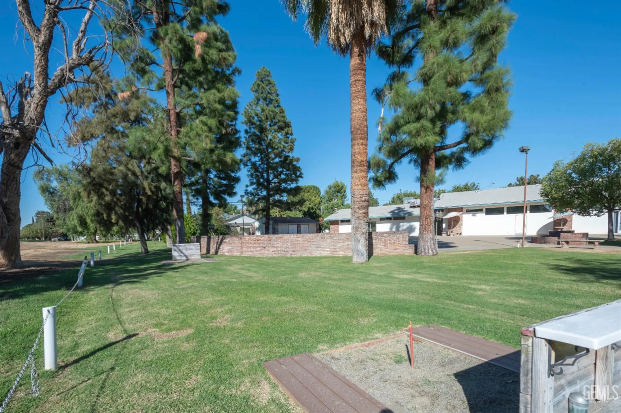 Property Slideshow image 44 of 44 | 504 cherry hills dr, Bakersfield, CA, 93309