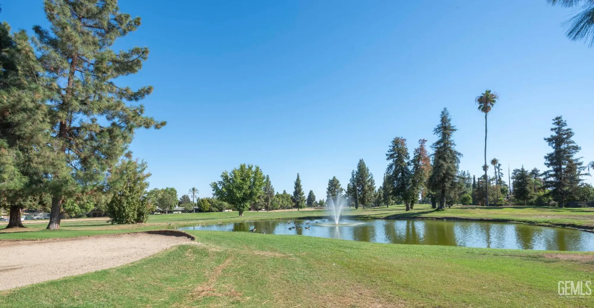 Property Slideshow image 41 of 44 | 504 cherry hills dr, Bakersfield, CA, 93309