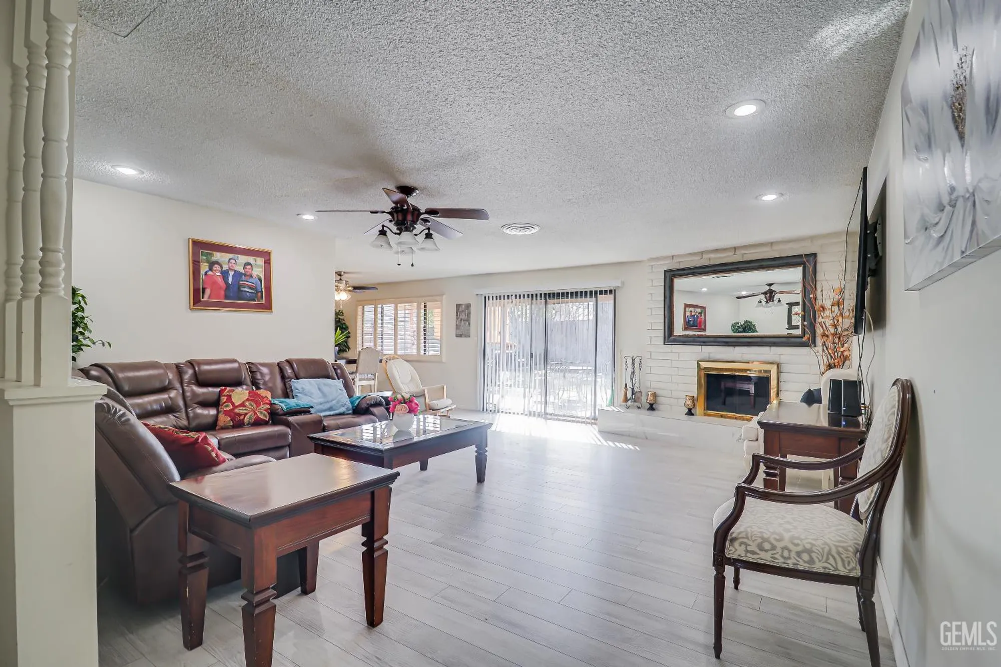 Property Slideshow image 8 of 25 | 705 new stine rd, Bakersfield, CA, 93309