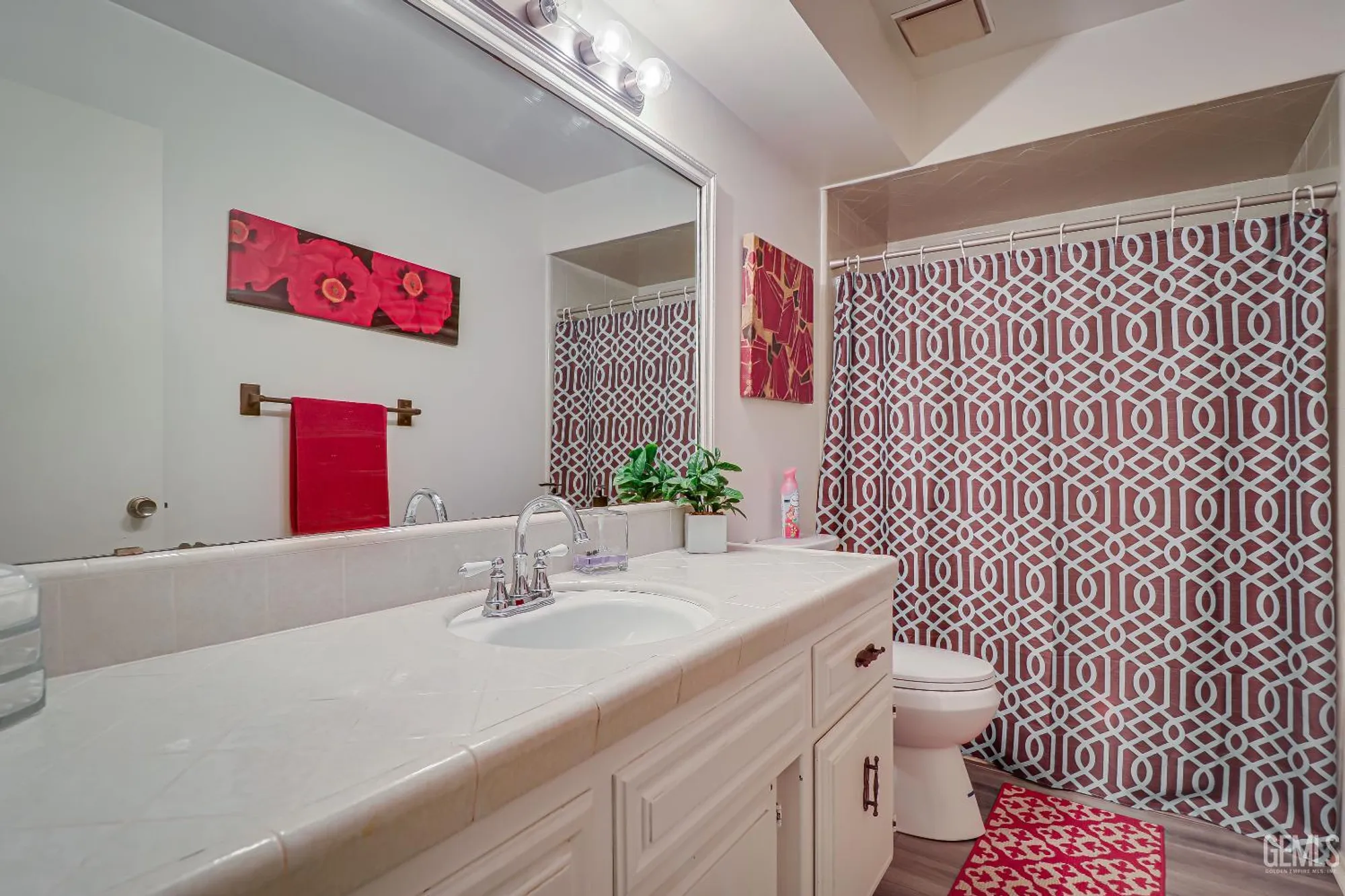 Property Slideshow image 16 of 25 | 705 new stine rd, Bakersfield, CA, 93309