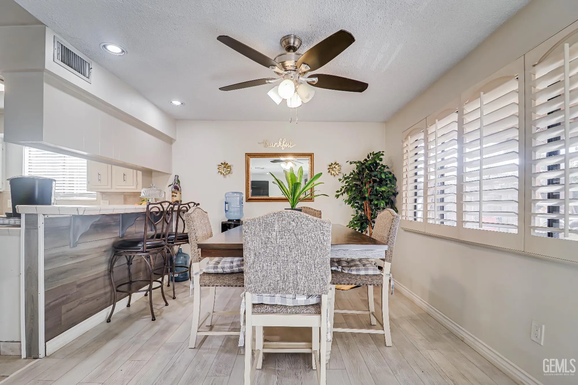 Property Slideshow image 9 of 25 | 705 new stine rd, Bakersfield, CA, 93309