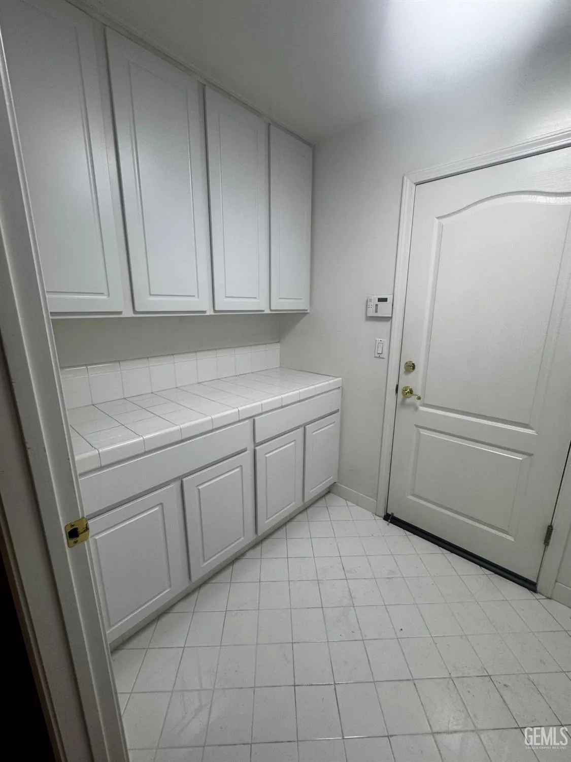 Property Slideshow image 10 of 15 | 9800 cabbage rose ave, Bakersfield, CA, 93311