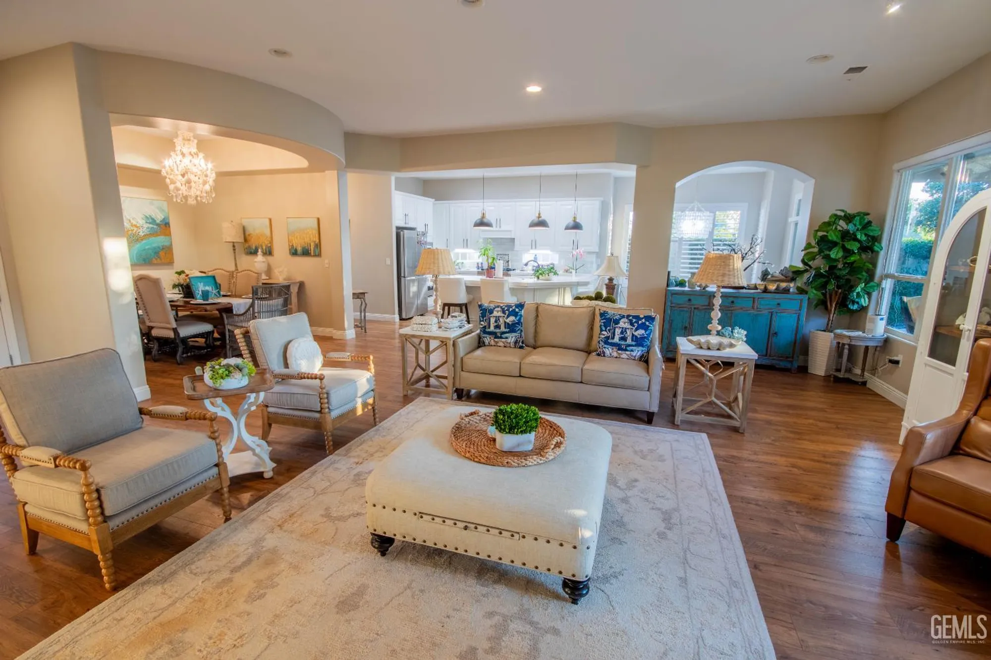 Property Slideshow image 11 of 47 | 3223 peace rose st, Bakersfield, CA, 93311