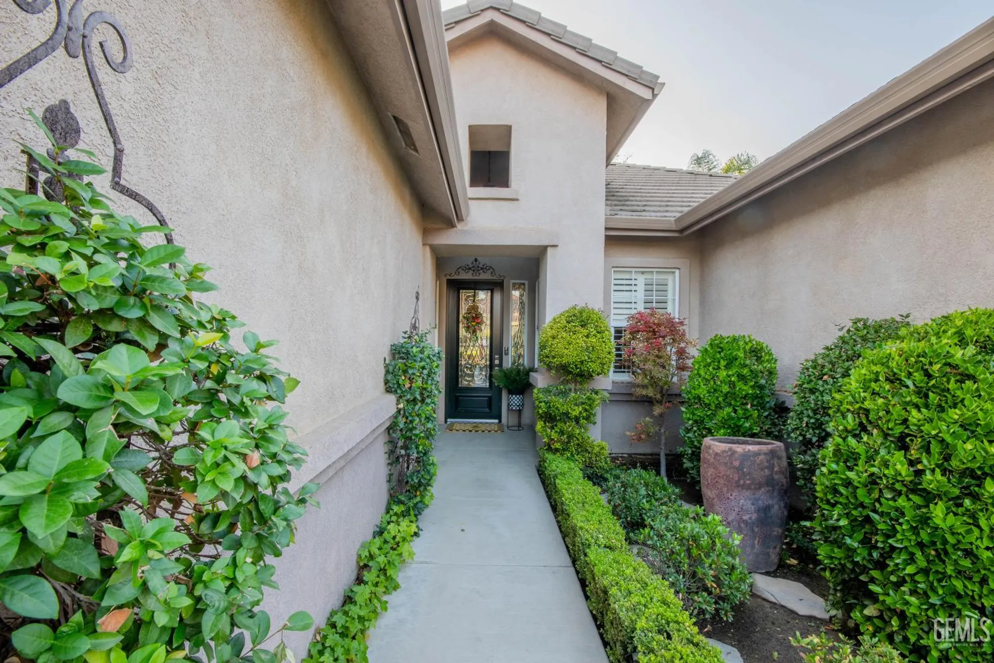 Property Slideshow image 8 of 47 | 3223 peace rose st, Bakersfield, CA, 93311